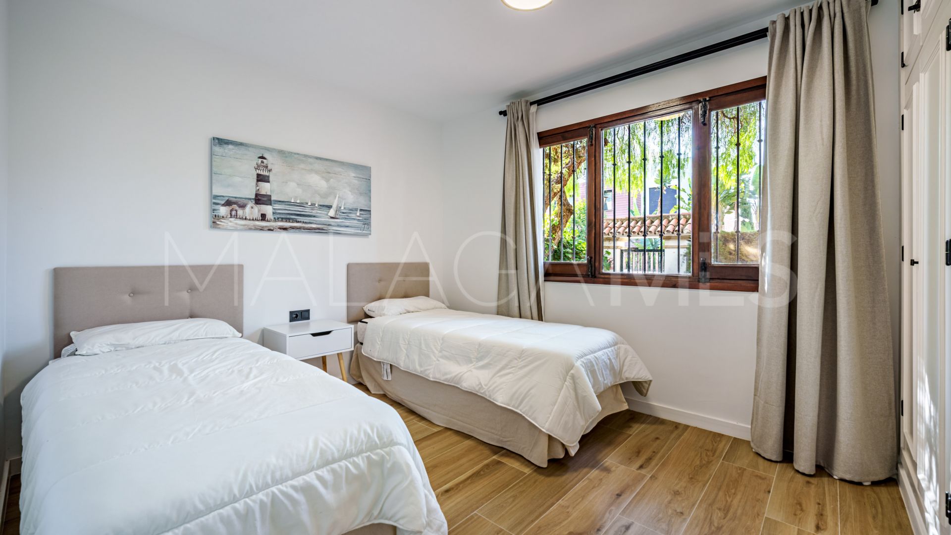 For sale ground floor apartment with 3 bedrooms in Sierra Blanca