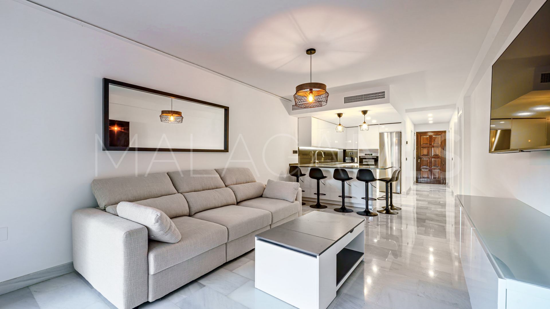 For sale ground floor apartment with 3 bedrooms in Sierra Blanca