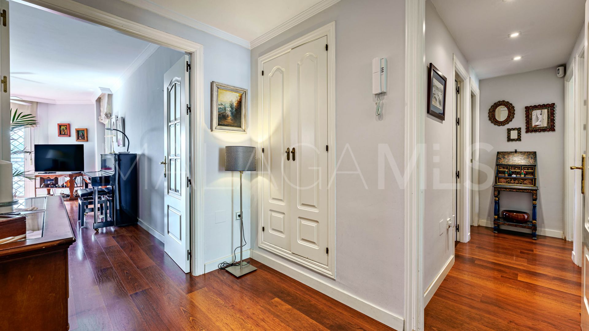 For sale 3 bedrooms penthouse in Malaga - Este
