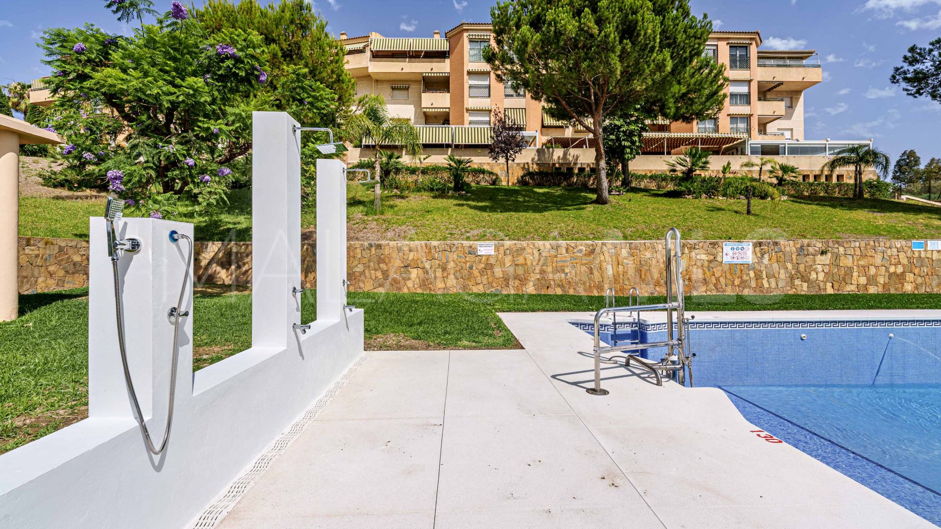 For sale 3 bedrooms penthouse in Malaga - Este