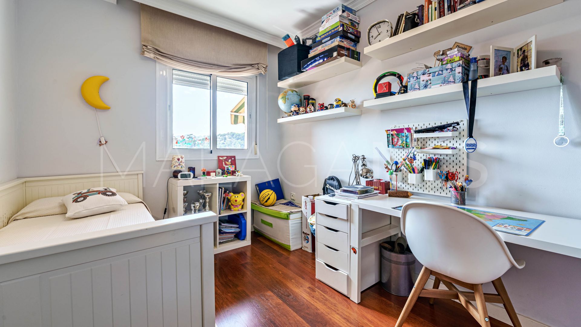 For sale 3 bedrooms penthouse in Malaga - Este