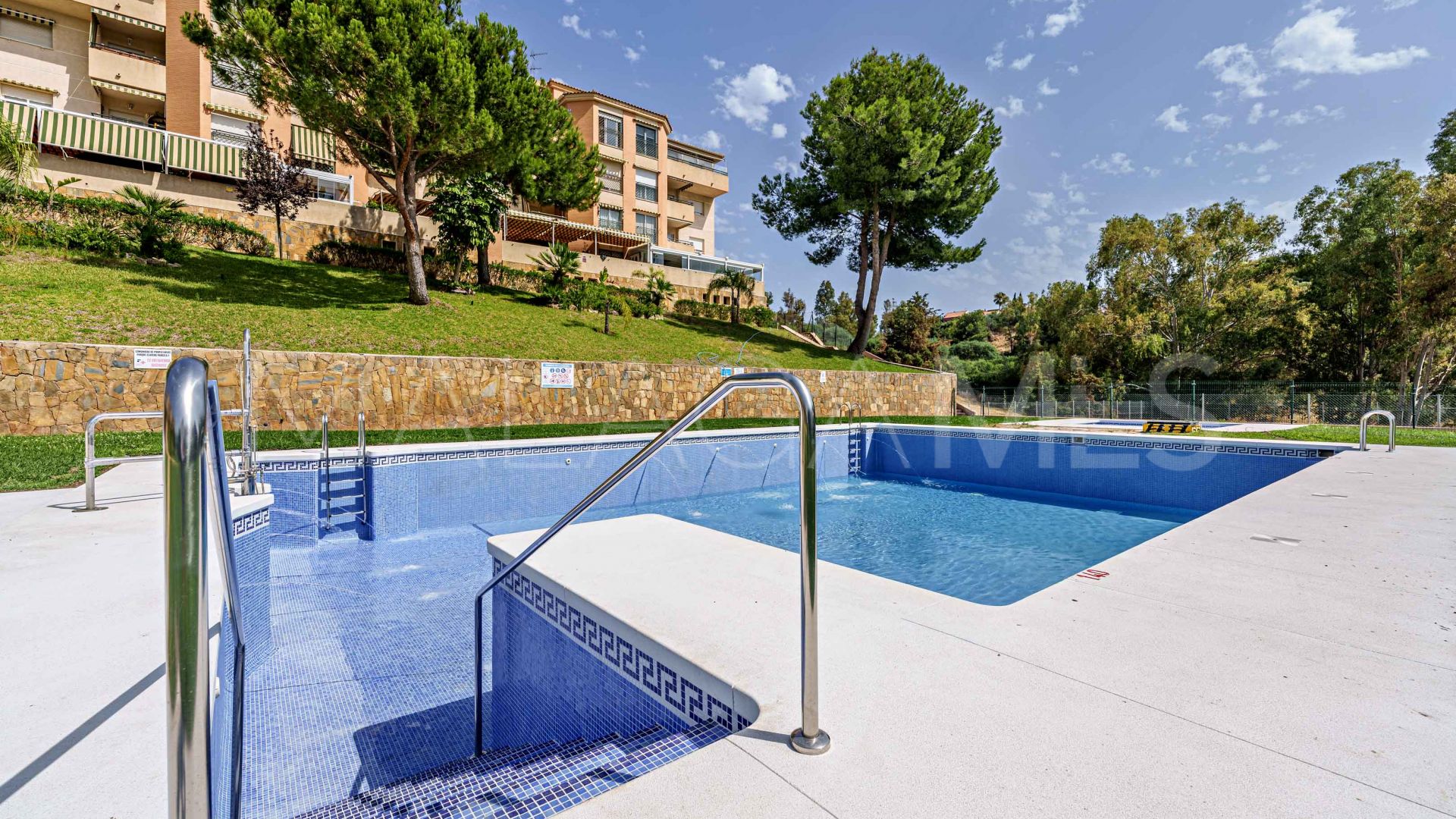 For sale 3 bedrooms penthouse in Malaga - Este