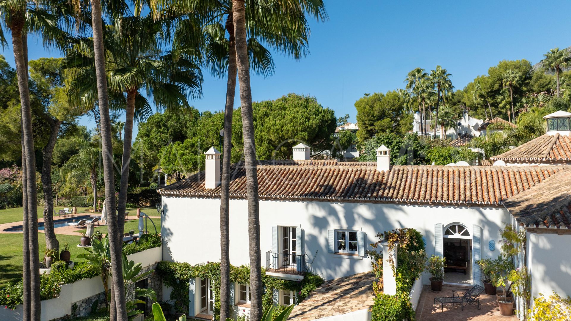 For sale Altos Reales villa