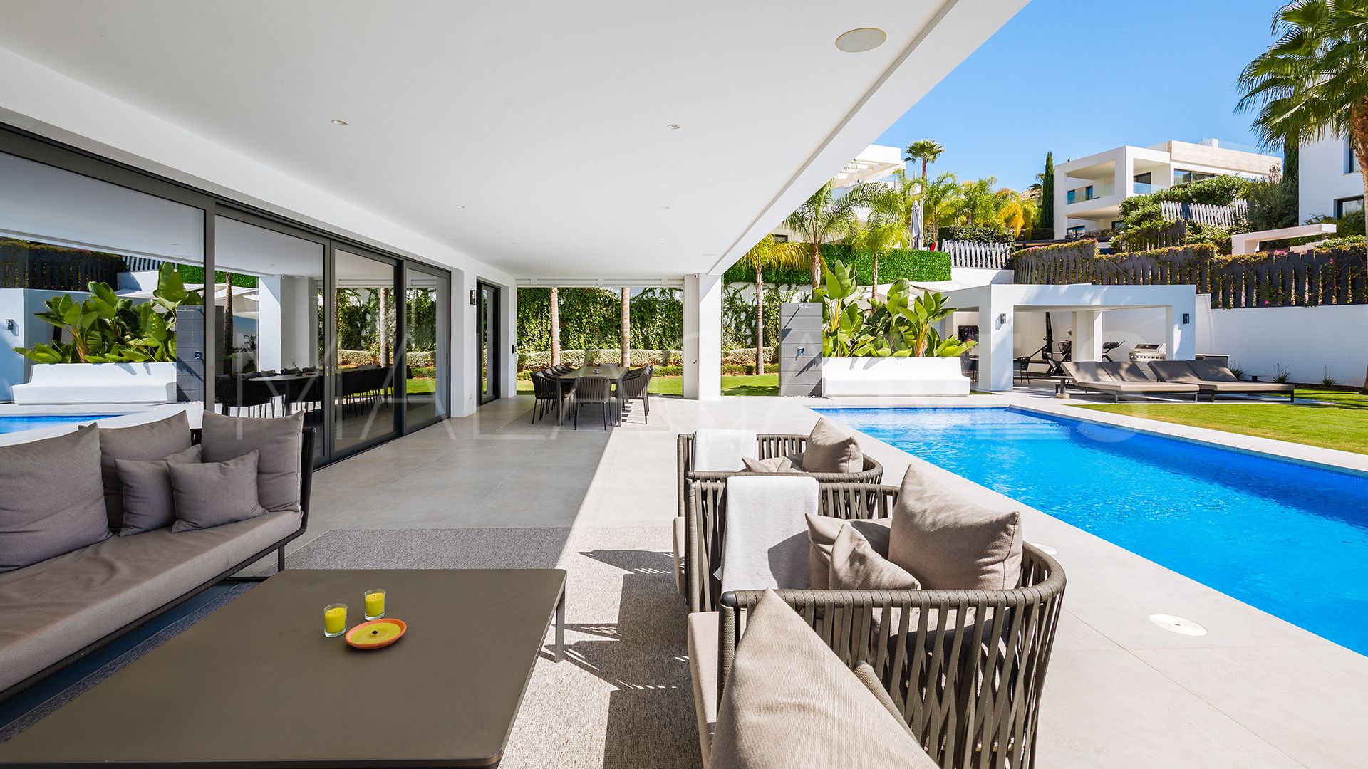 For sale Los Olivos villa with 7 bedrooms