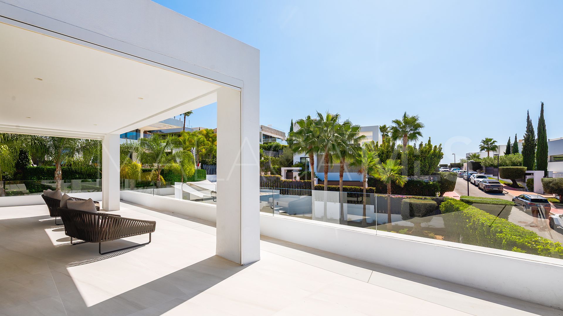 For sale Los Olivos villa with 7 bedrooms