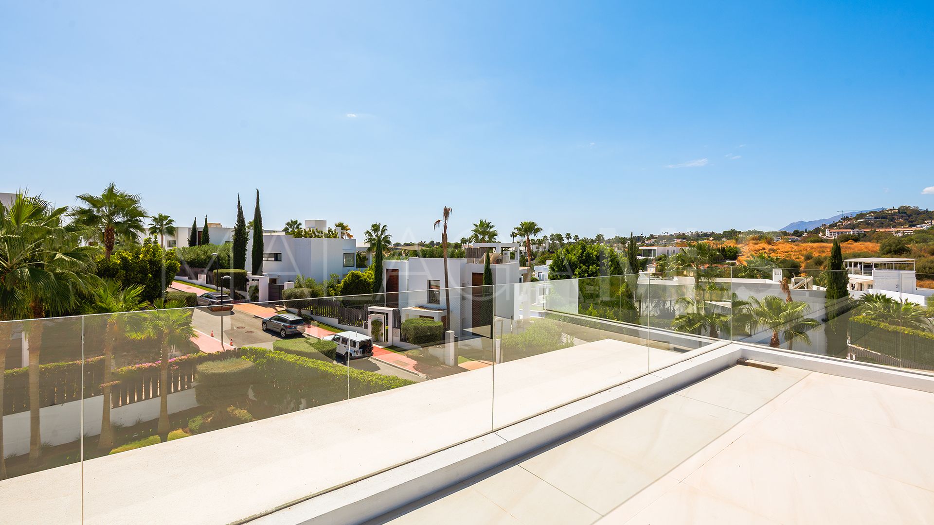 For sale Los Olivos villa with 7 bedrooms