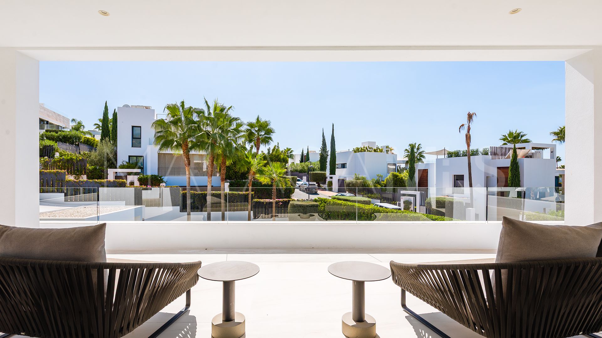 For sale Los Olivos villa with 7 bedrooms