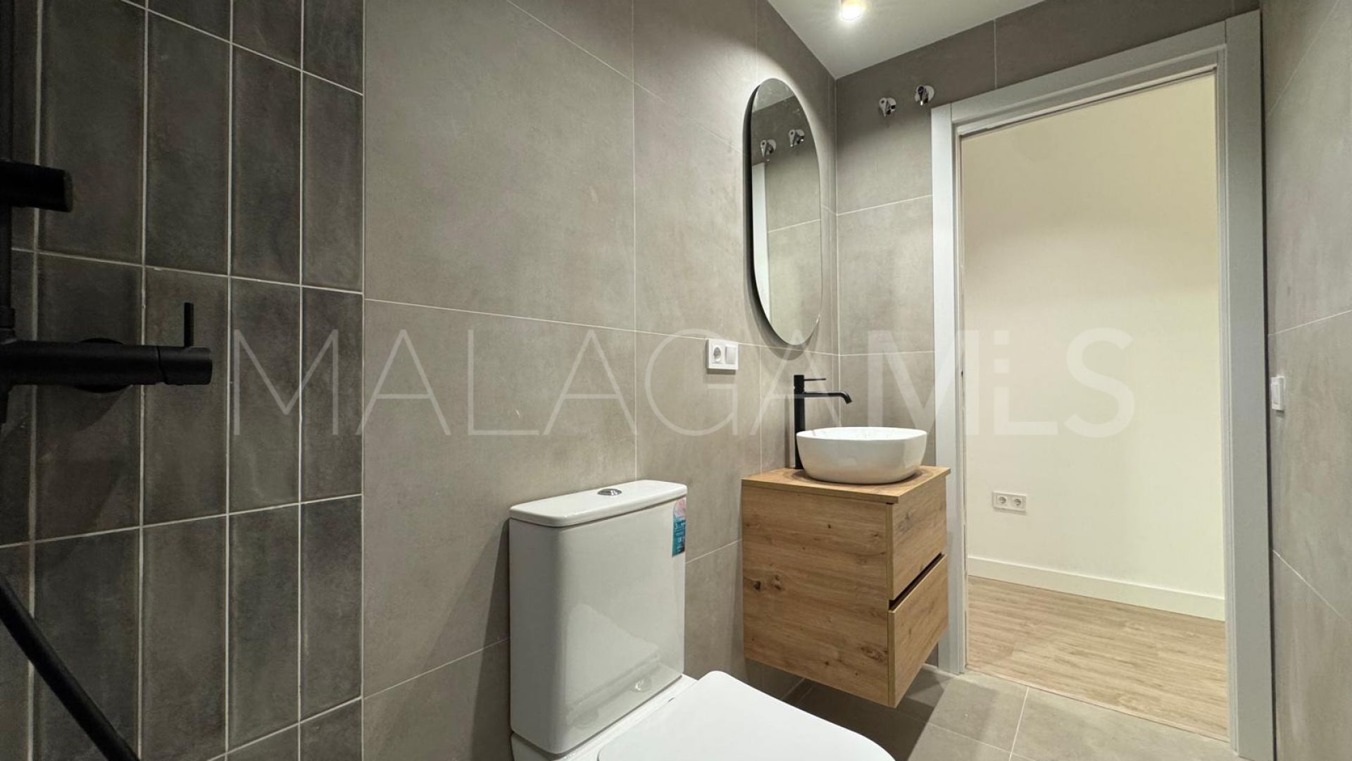Lägenhet for sale in Malaga - Bailén-Miraflores