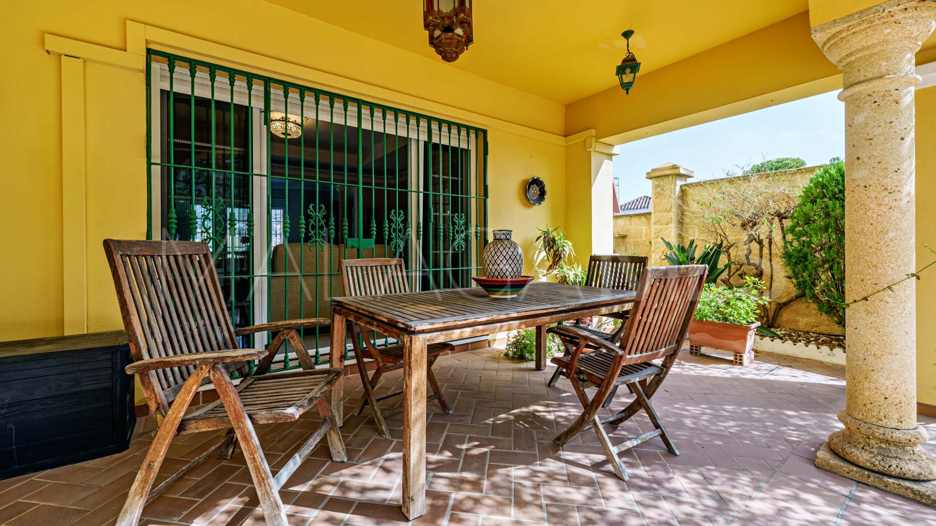 Villa a la venta with 4 bedrooms in Malaga - Este