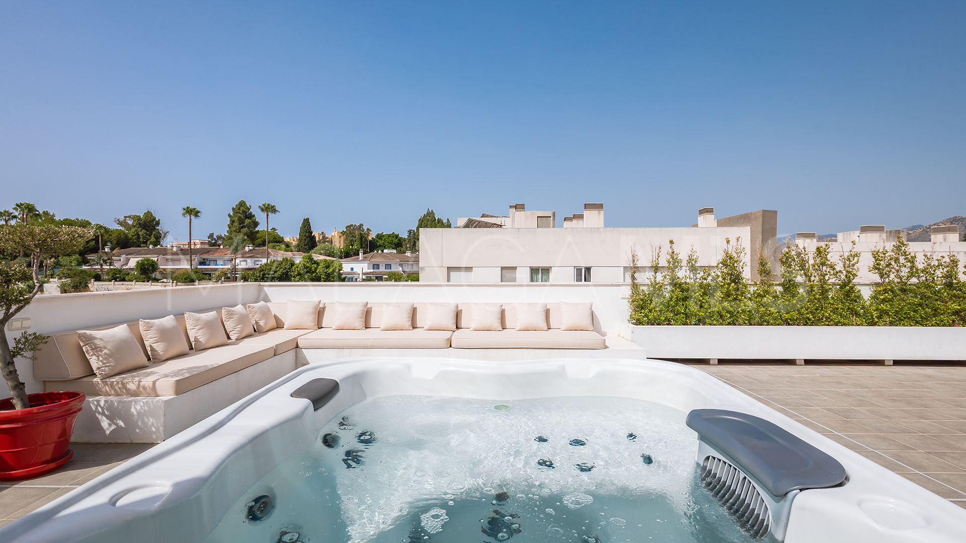 Appartement terrasse for sale in San Pedro de Alcantara