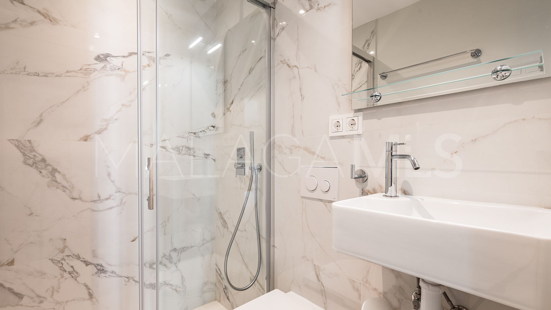 Appartement terrasse for sale in San Pedro de Alcantara