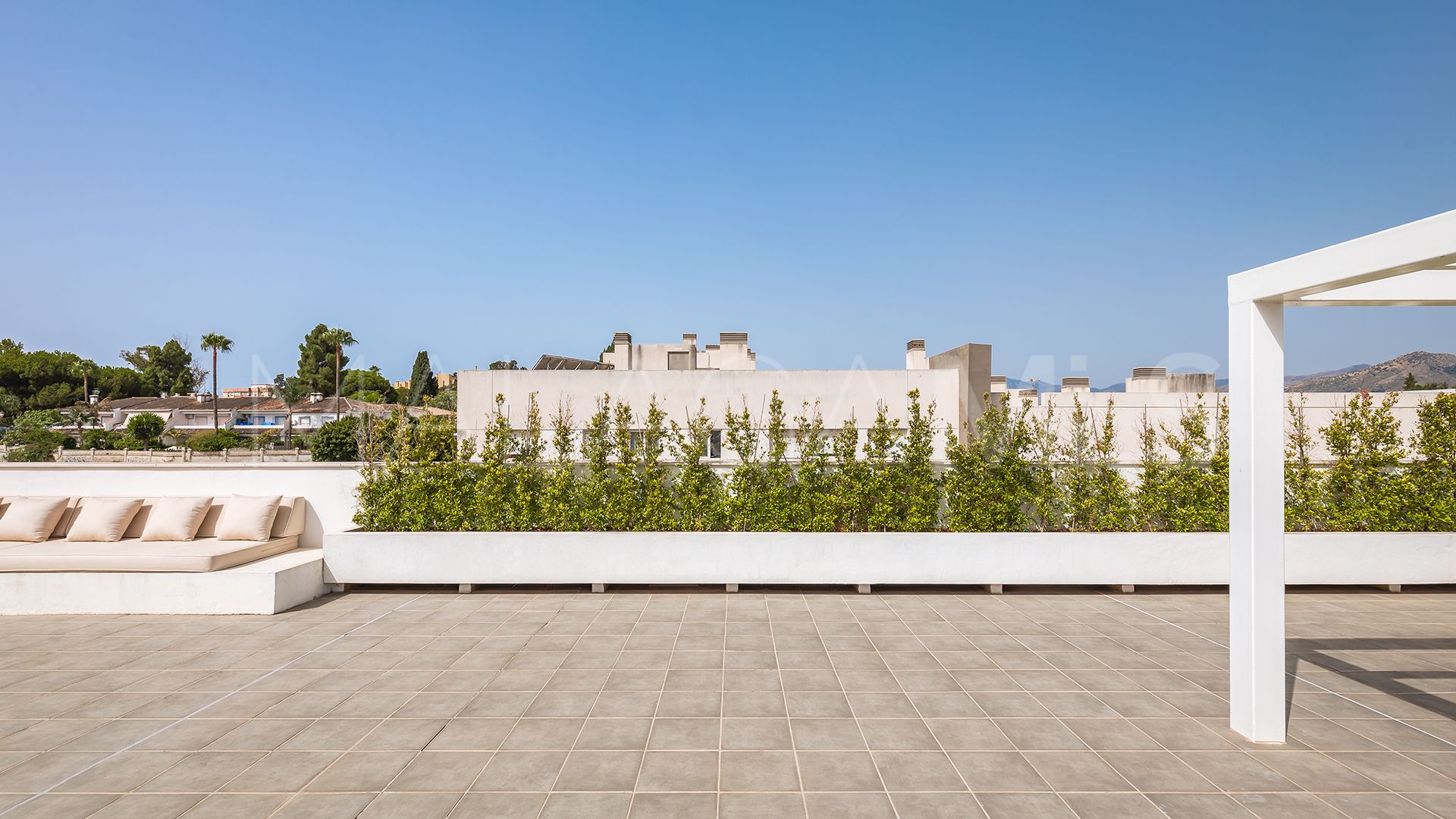 Appartement terrasse for sale in San Pedro de Alcantara