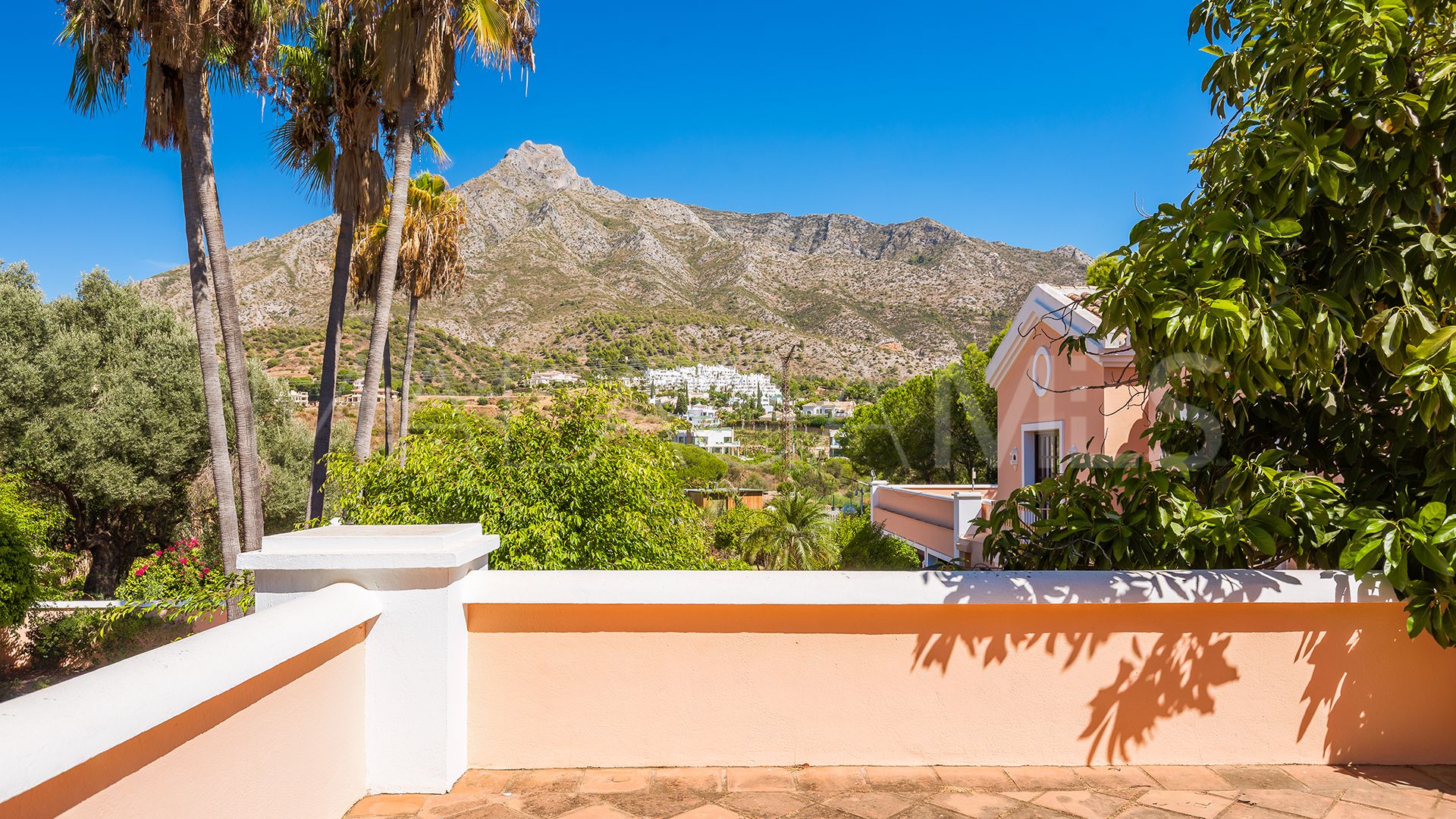 Villa for sale in La Capellania