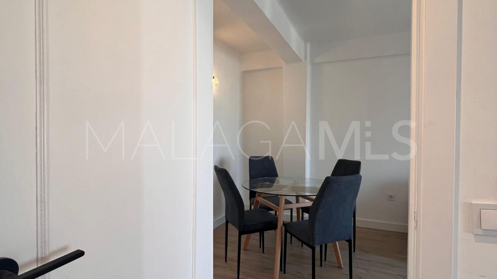 Lägenhet for sale in Malaga - Bailén-Miraflores