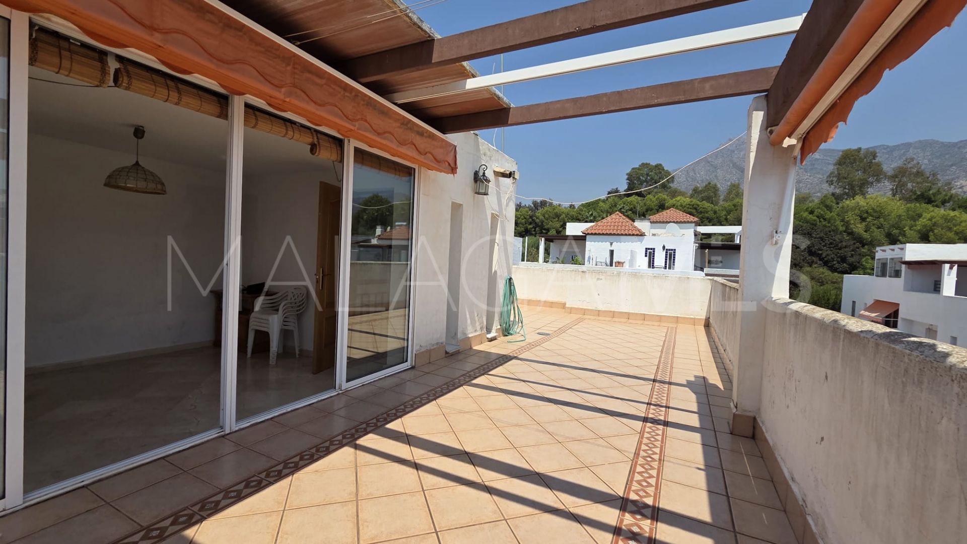 Doppelhaushälfte for sale in Arroyo de las Piedras