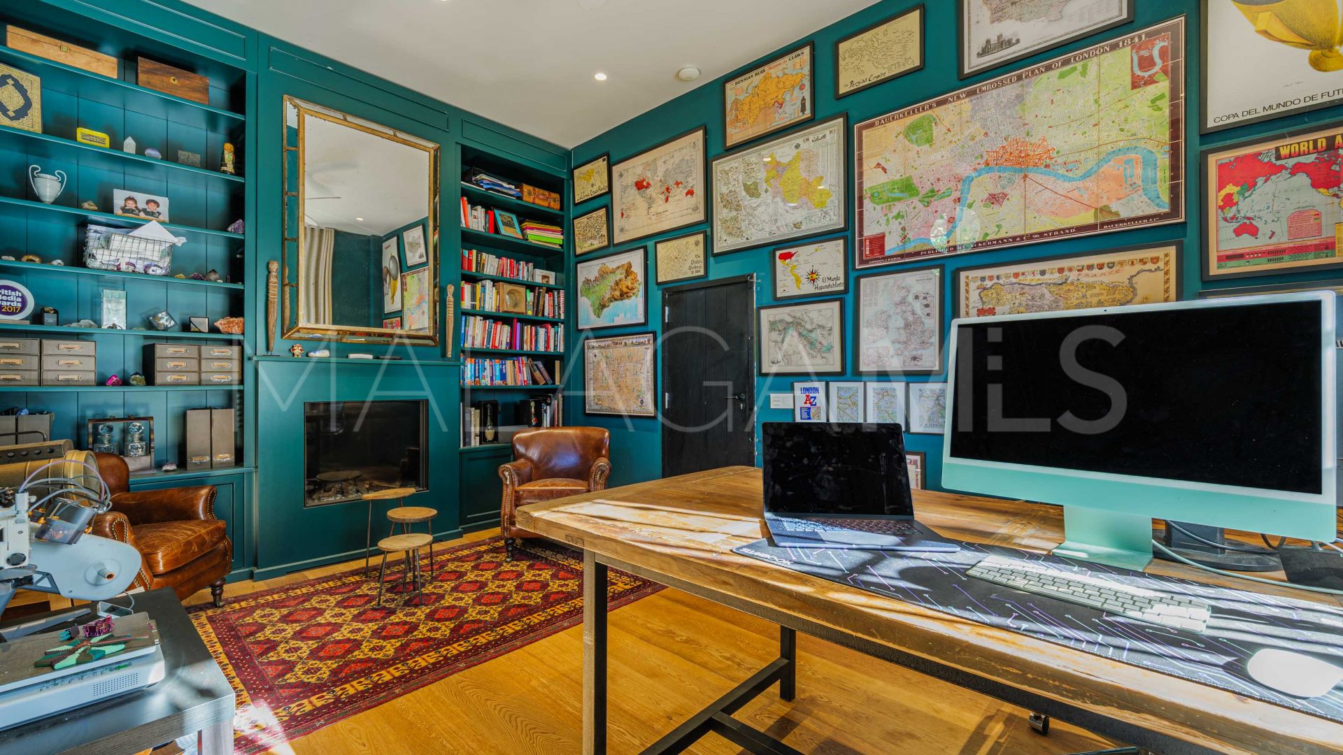 Hus i byn for sale in Pinares de San Antón