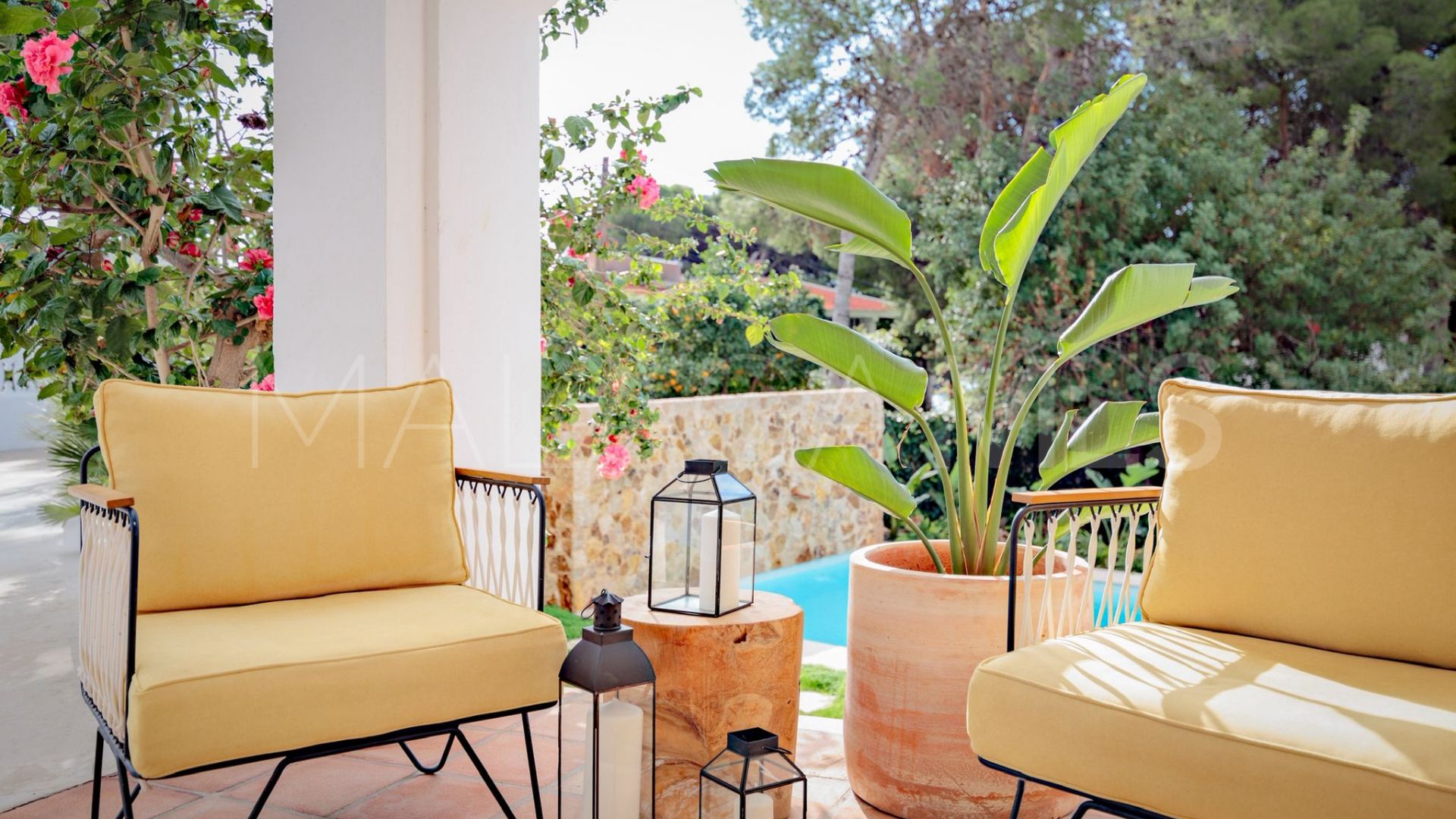 For sale Pinares de San Antón house with 4 bedrooms