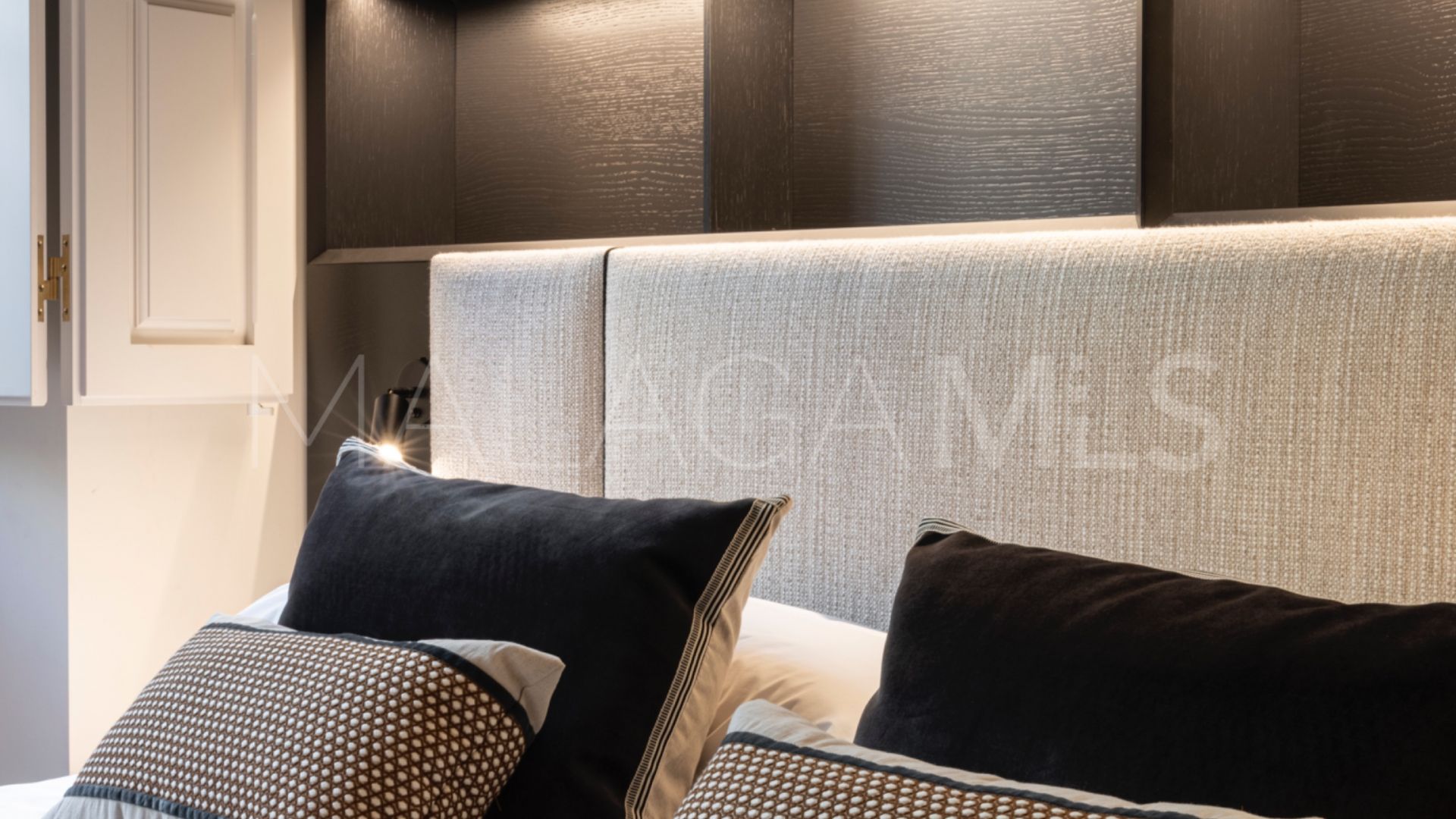 Lägenhet for sale in La Malagueta - La Caleta