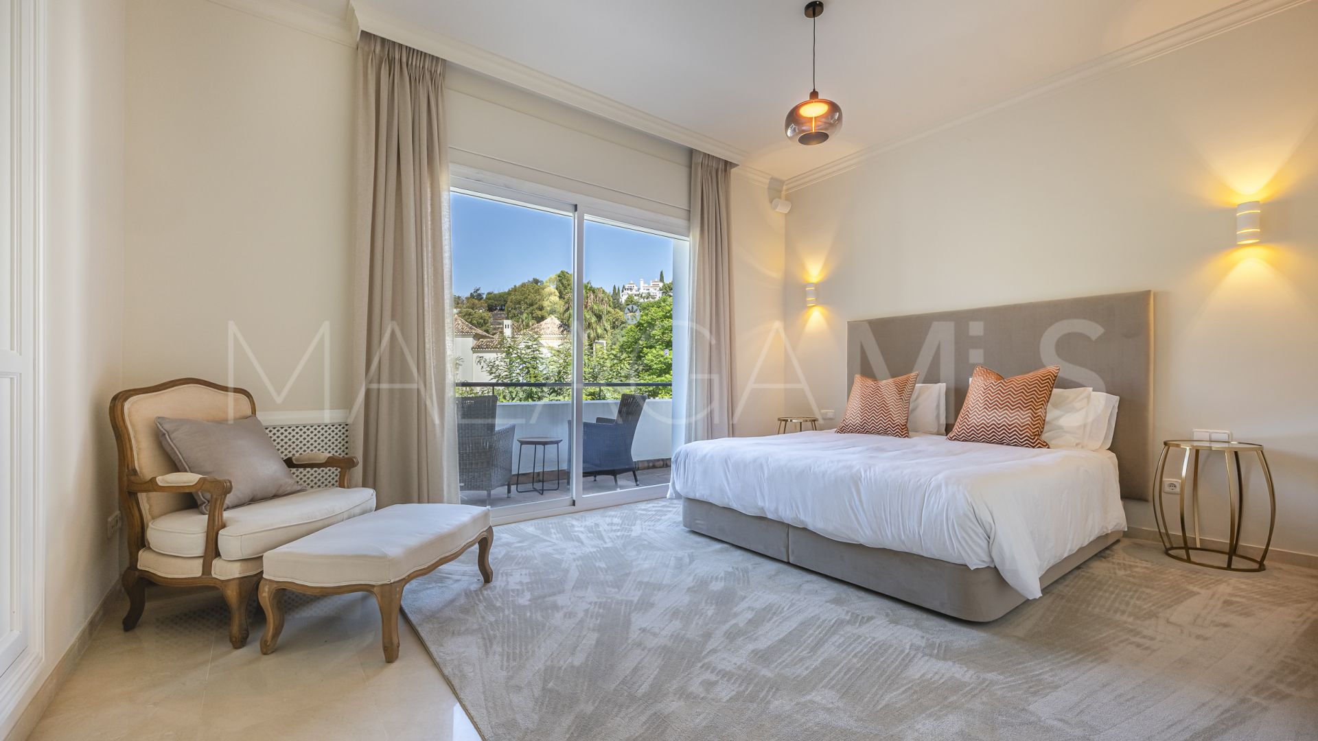 Villa for sale in La Reserva de la Quinta