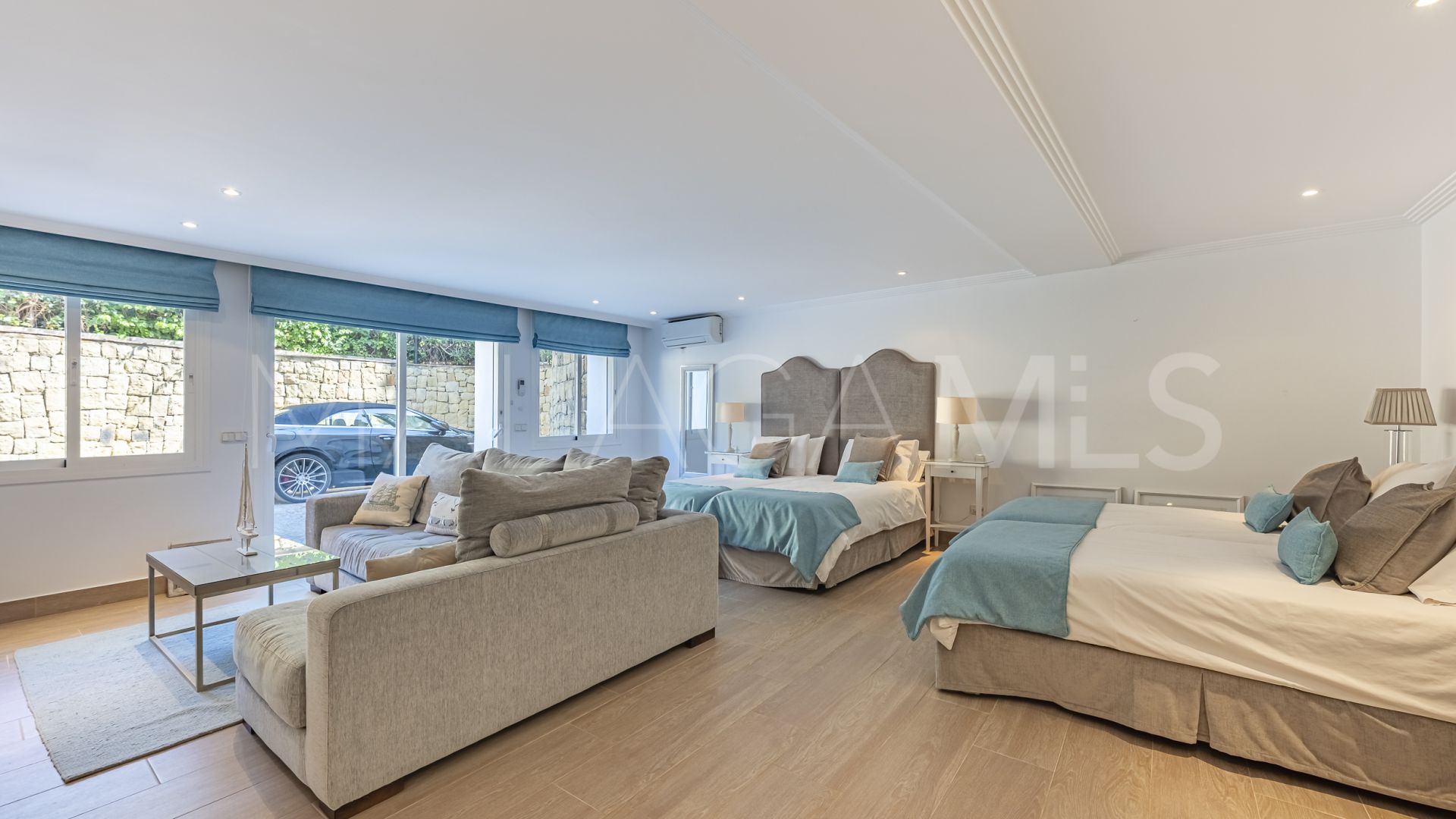 Villa for sale in La Reserva de la Quinta