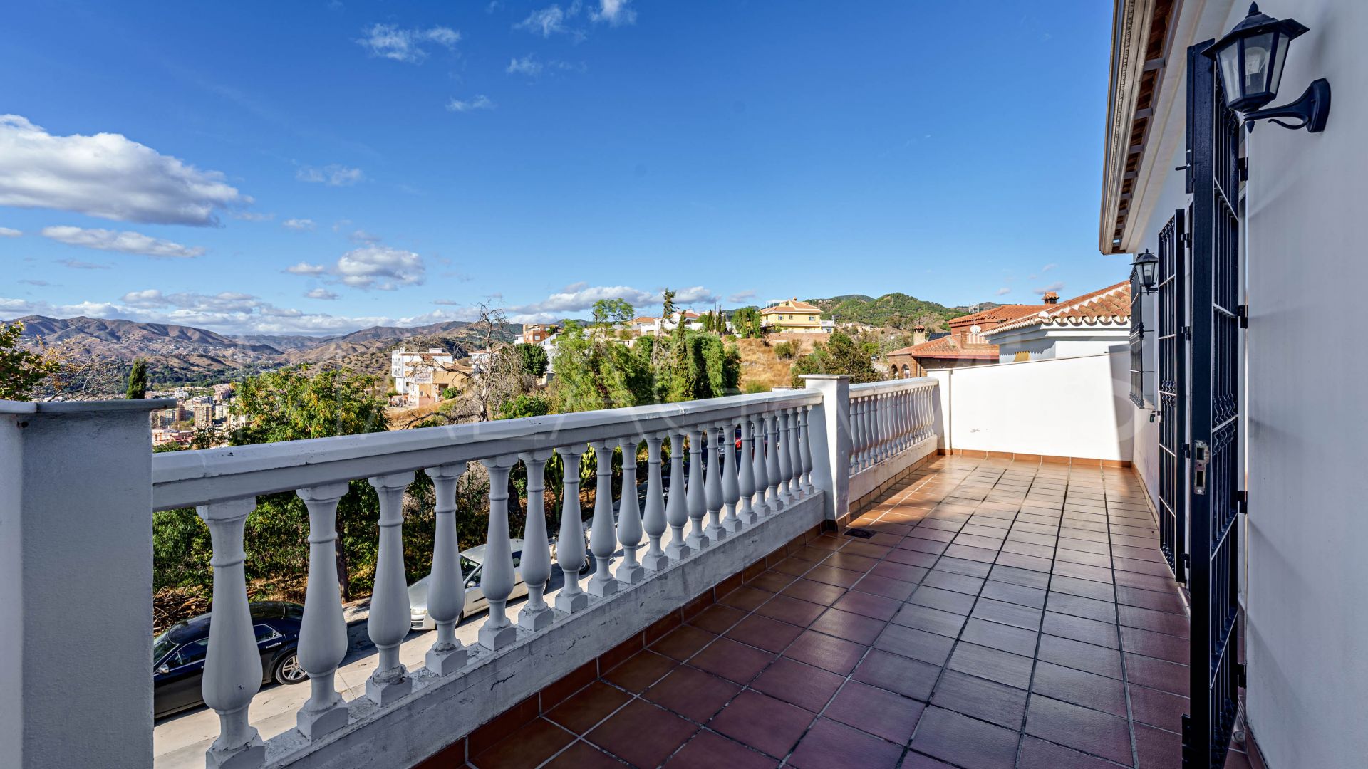 House for sale in Malaga - Ciudad Jardín