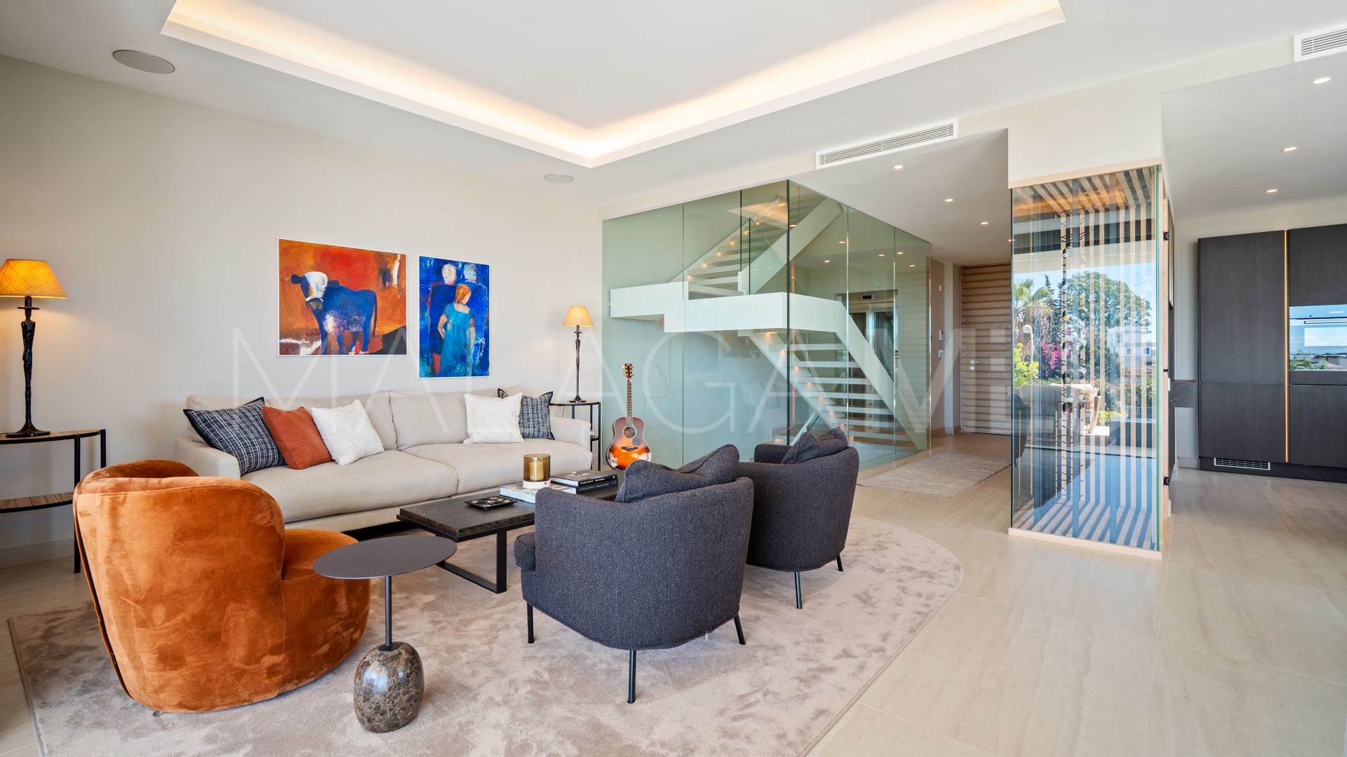 Villa jumelée for sale in Nueva Andalucia