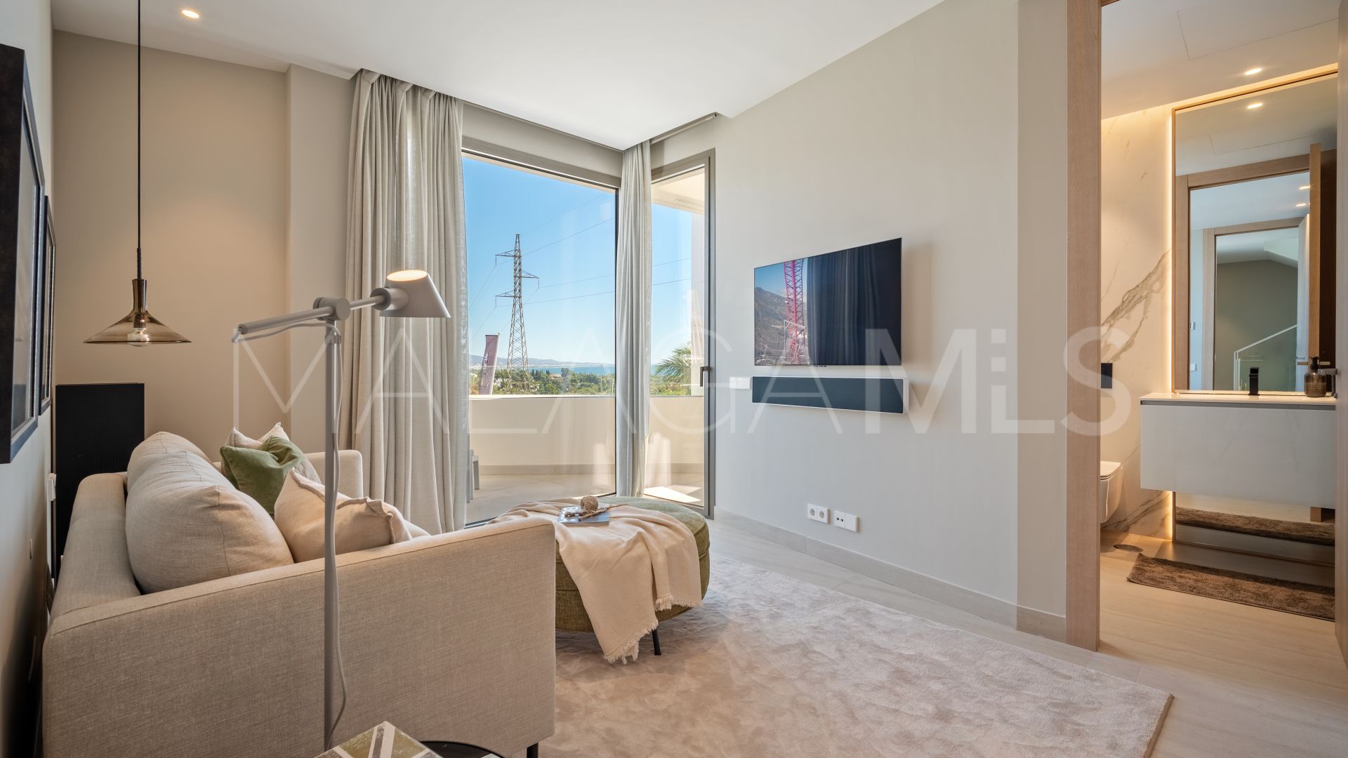 Villa jumelée for sale in Nueva Andalucia