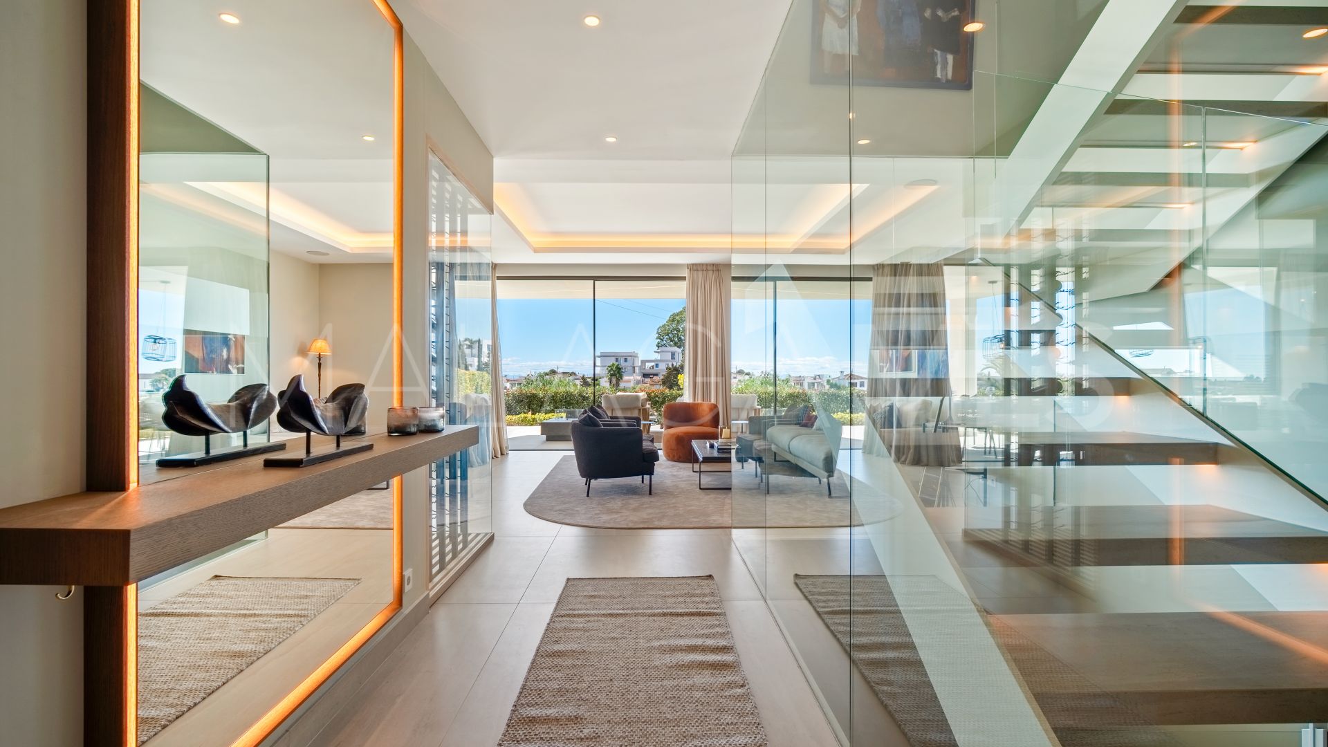 Villa jumelée for sale in Nueva Andalucia