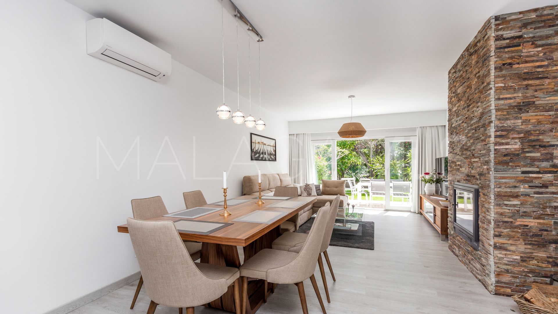 Radhus for sale in Peñablanca