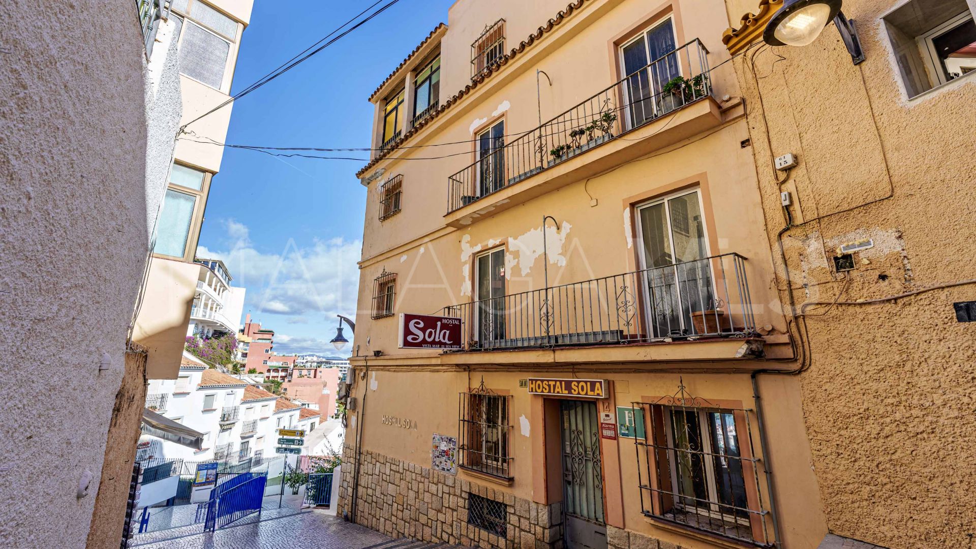 Gebäude for sale in Bajondillo