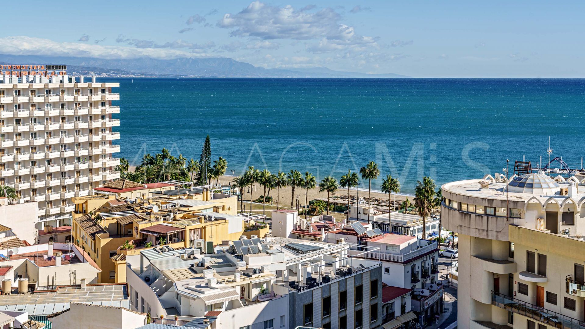 Gebäude for sale in Bajondillo