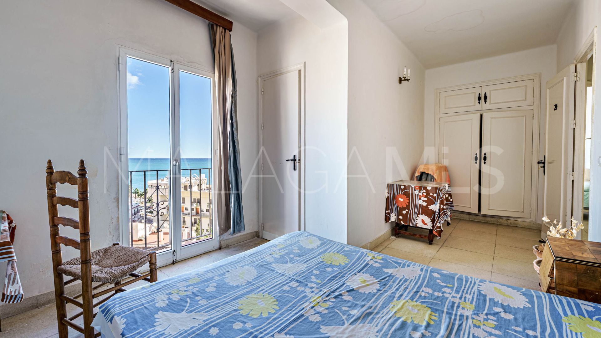 Gebäude for sale in Bajondillo