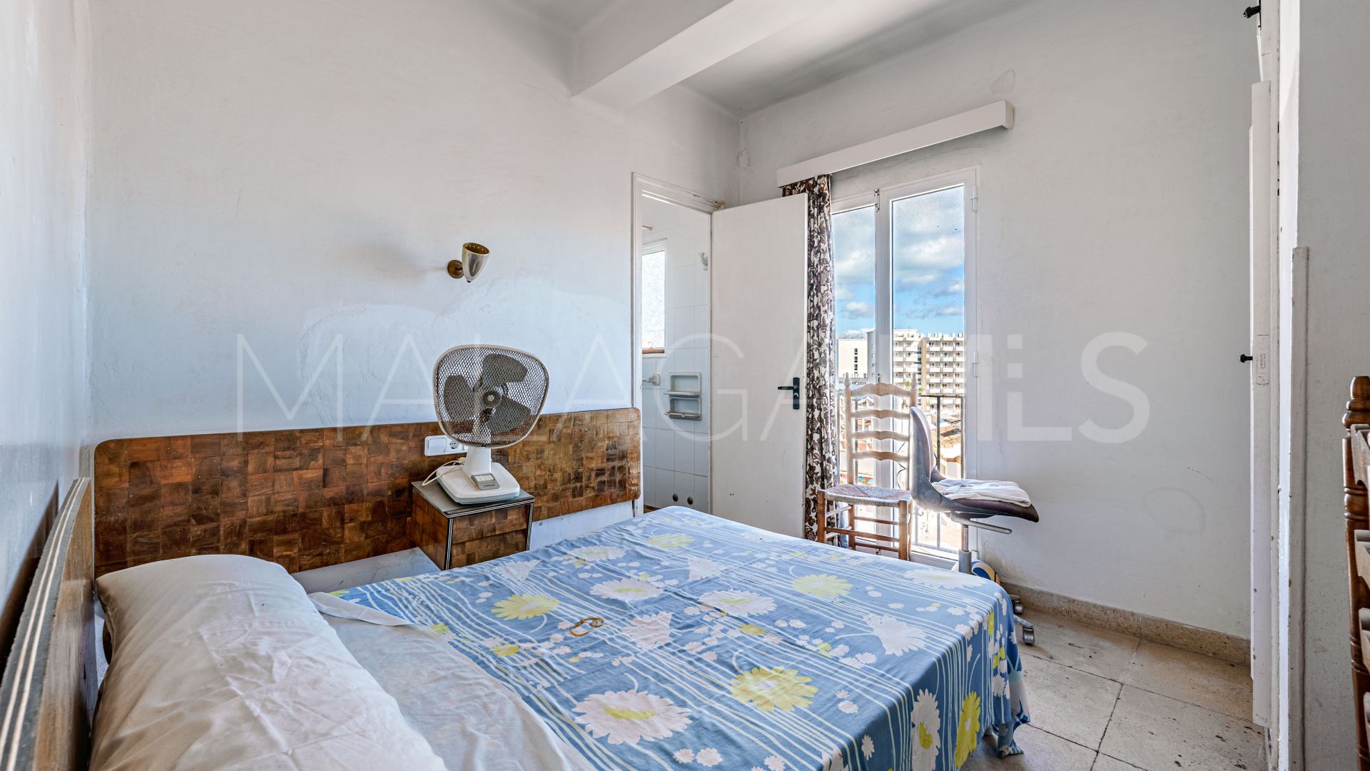 Gebäude for sale in Bajondillo