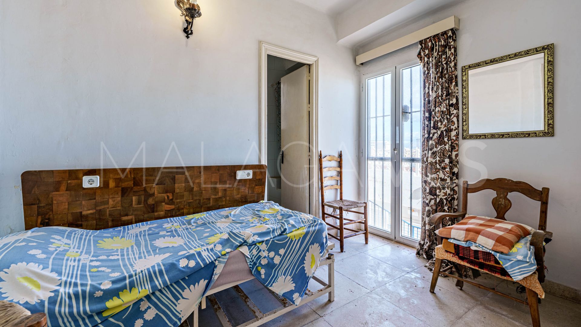 Gebäude for sale in Bajondillo