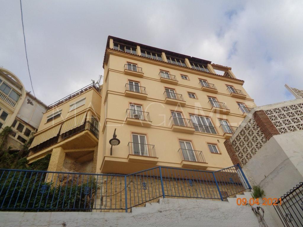 Byggnad for sale in Bajondillo