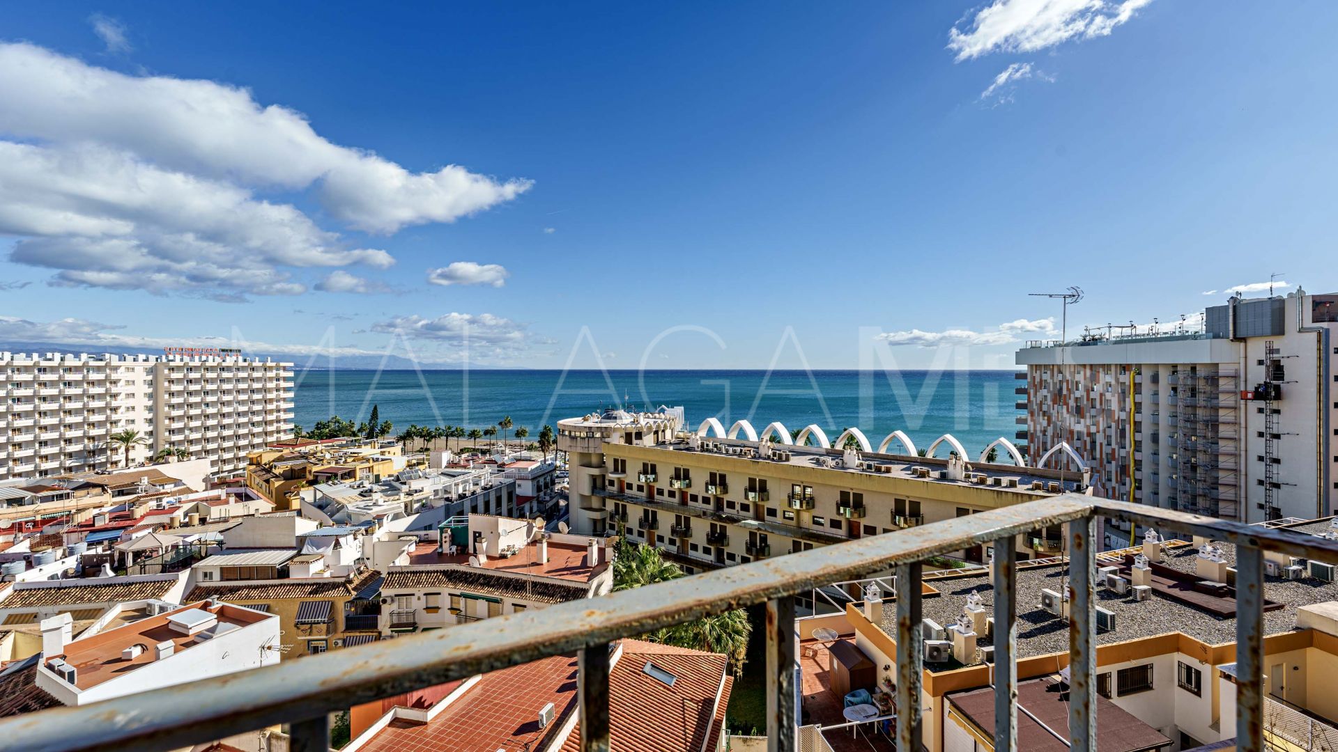 Gebäude for sale in Bajondillo