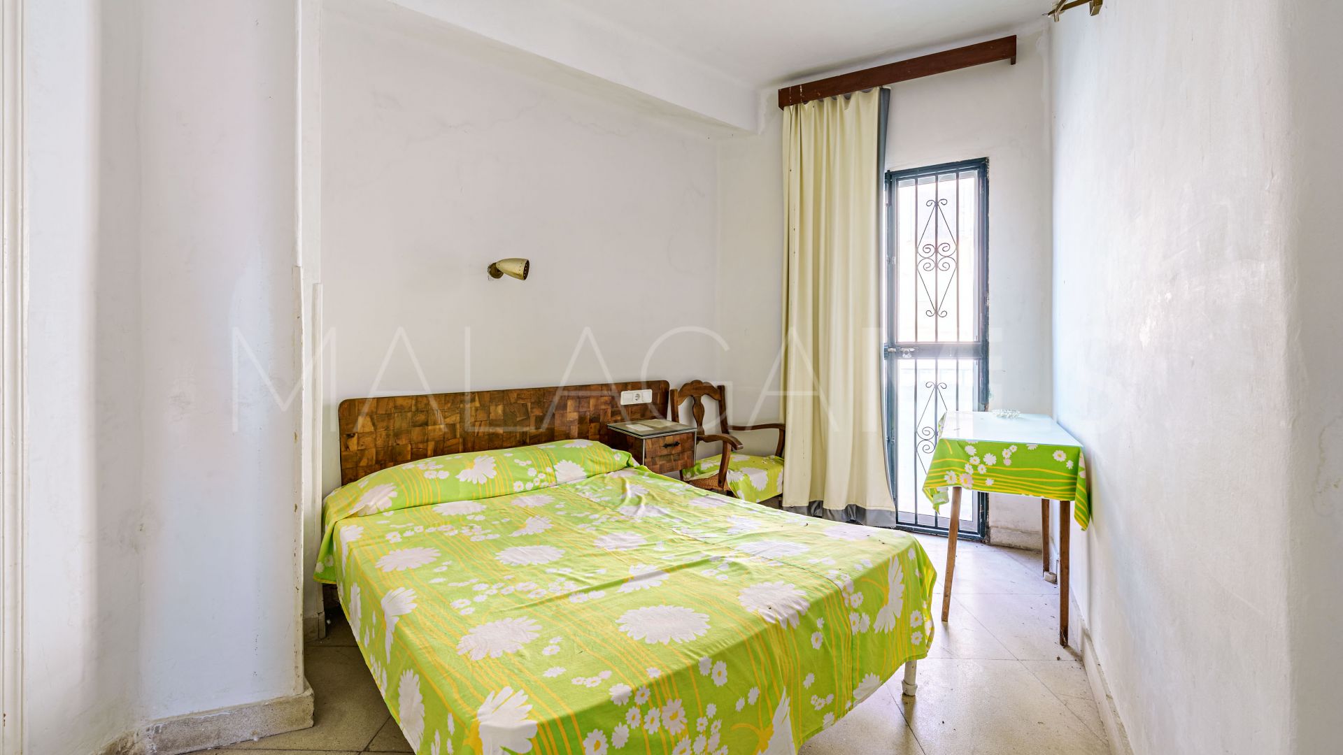 Gebäude for sale in Bajondillo