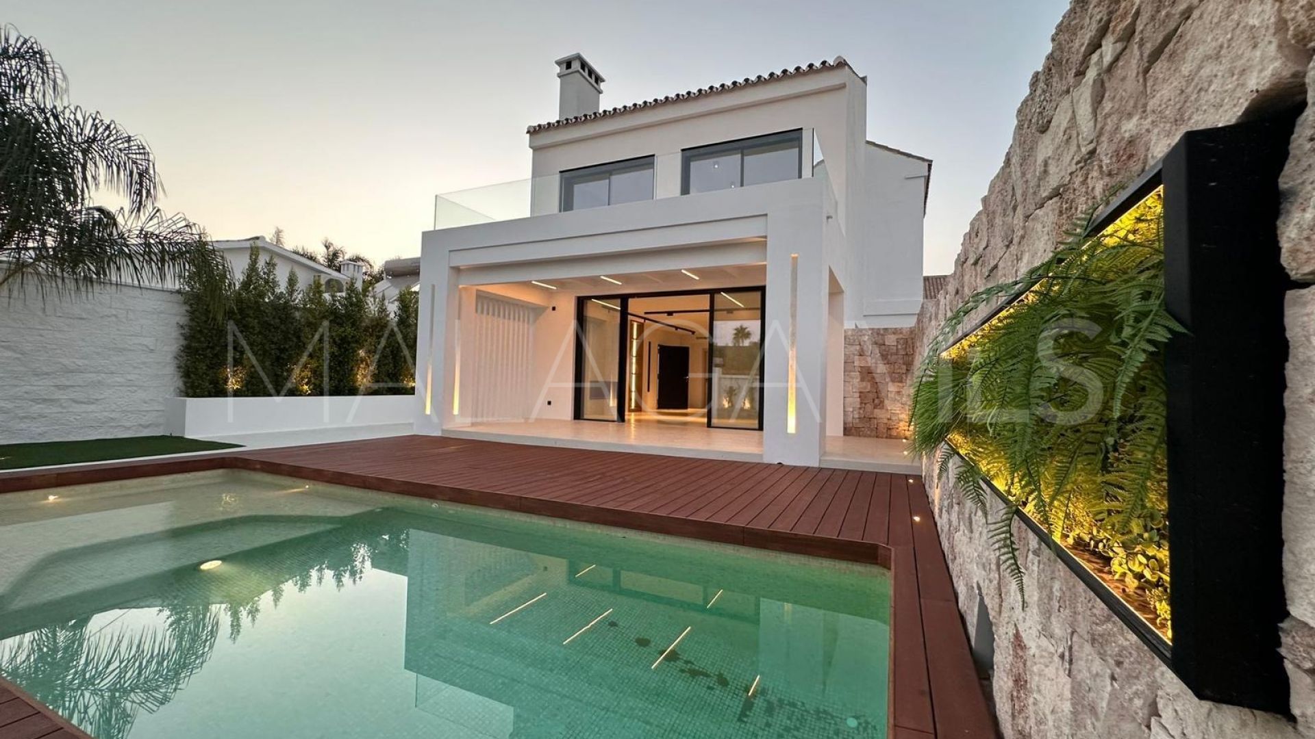 Villa for sale in Villacana