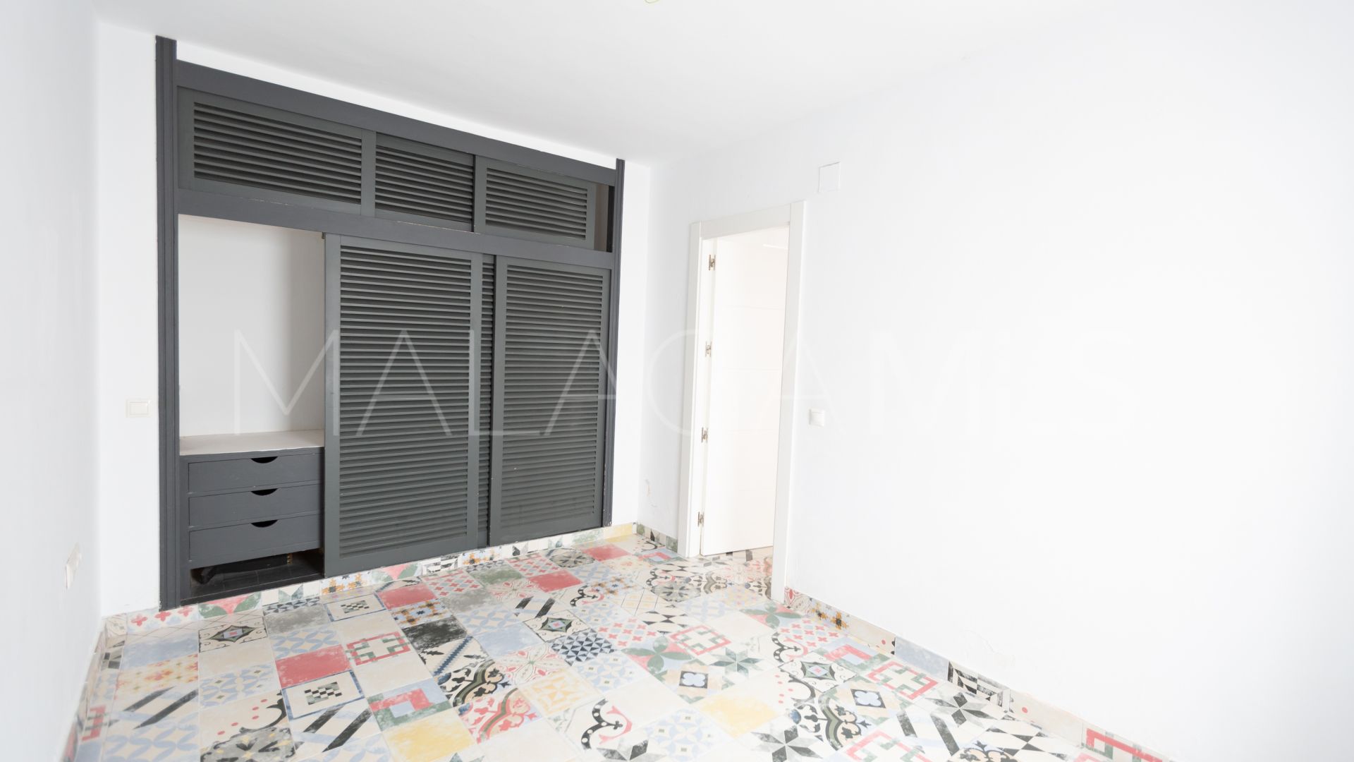 Appartement rez de chaussée for sale in Nueva Andalucia