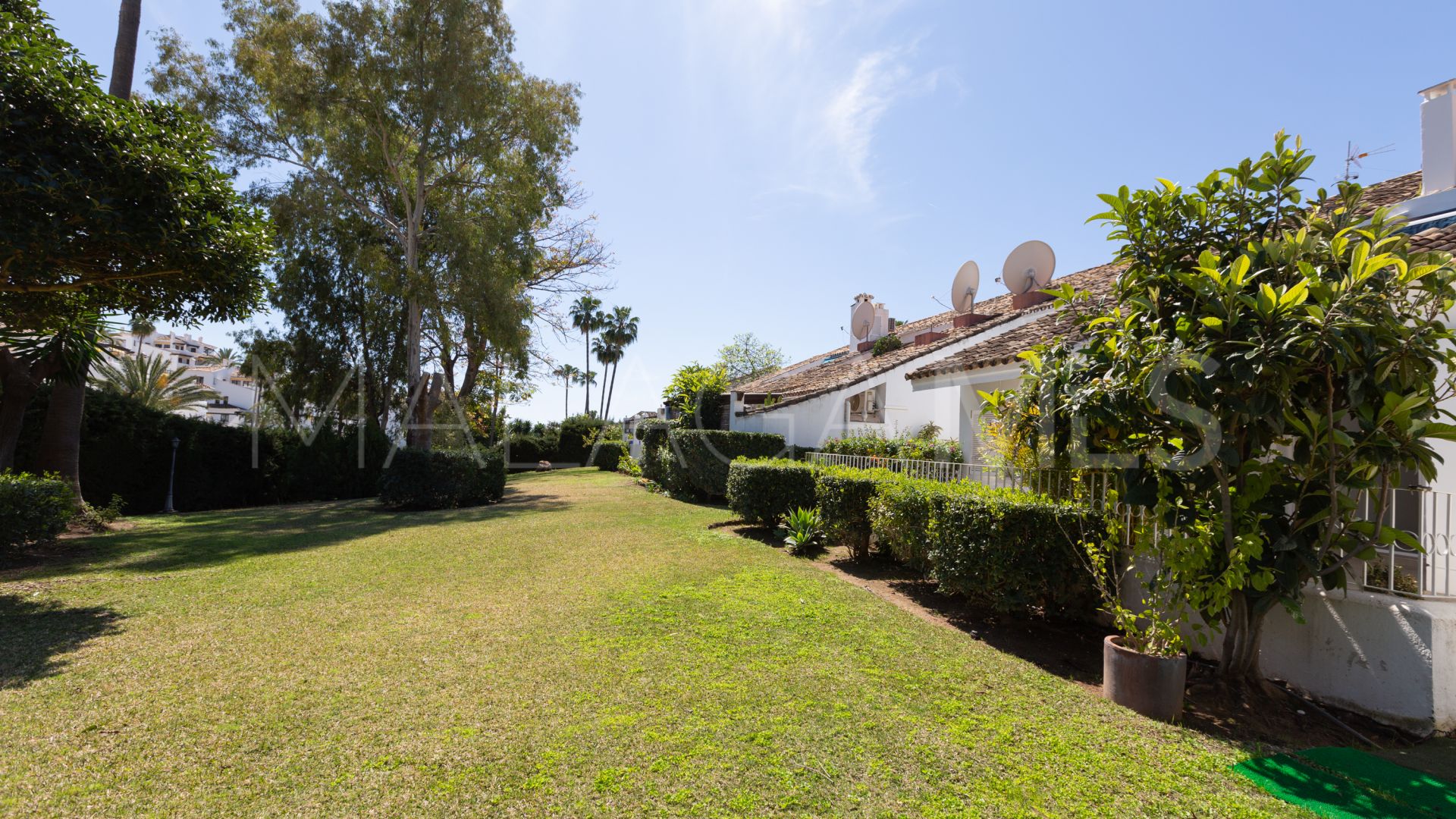 Appartement rez de chaussée for sale in Nueva Andalucia