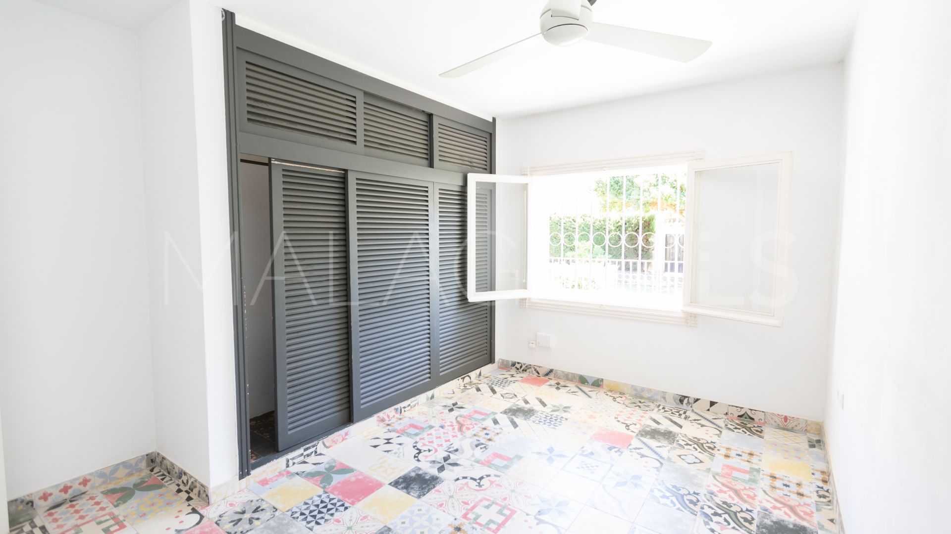 Appartement rez de chaussée for sale in Nueva Andalucia