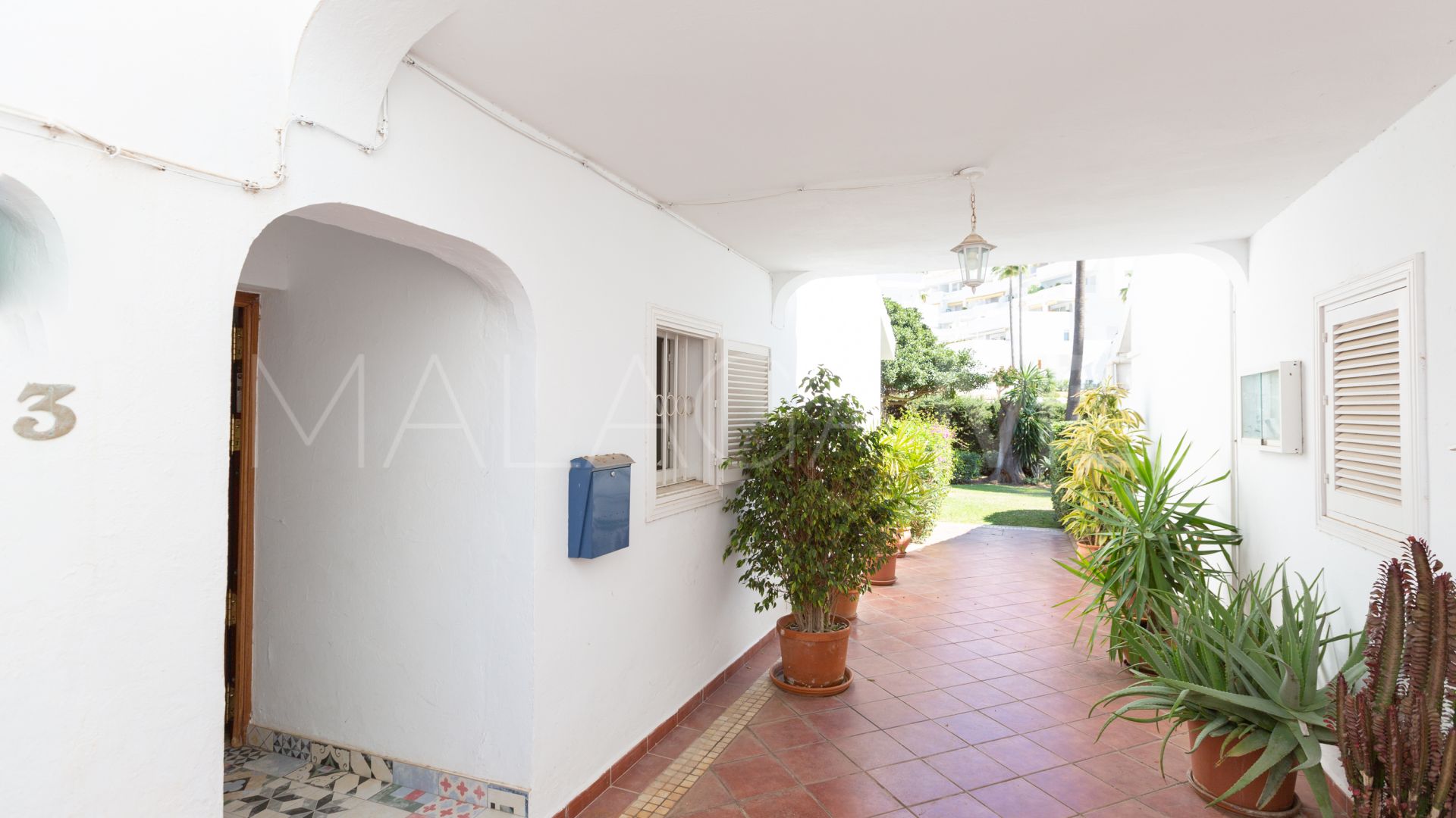 Appartement rez de chaussée for sale in Nueva Andalucia