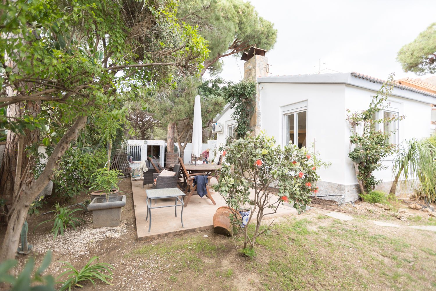 Hus i byn for sale in Las Chapas