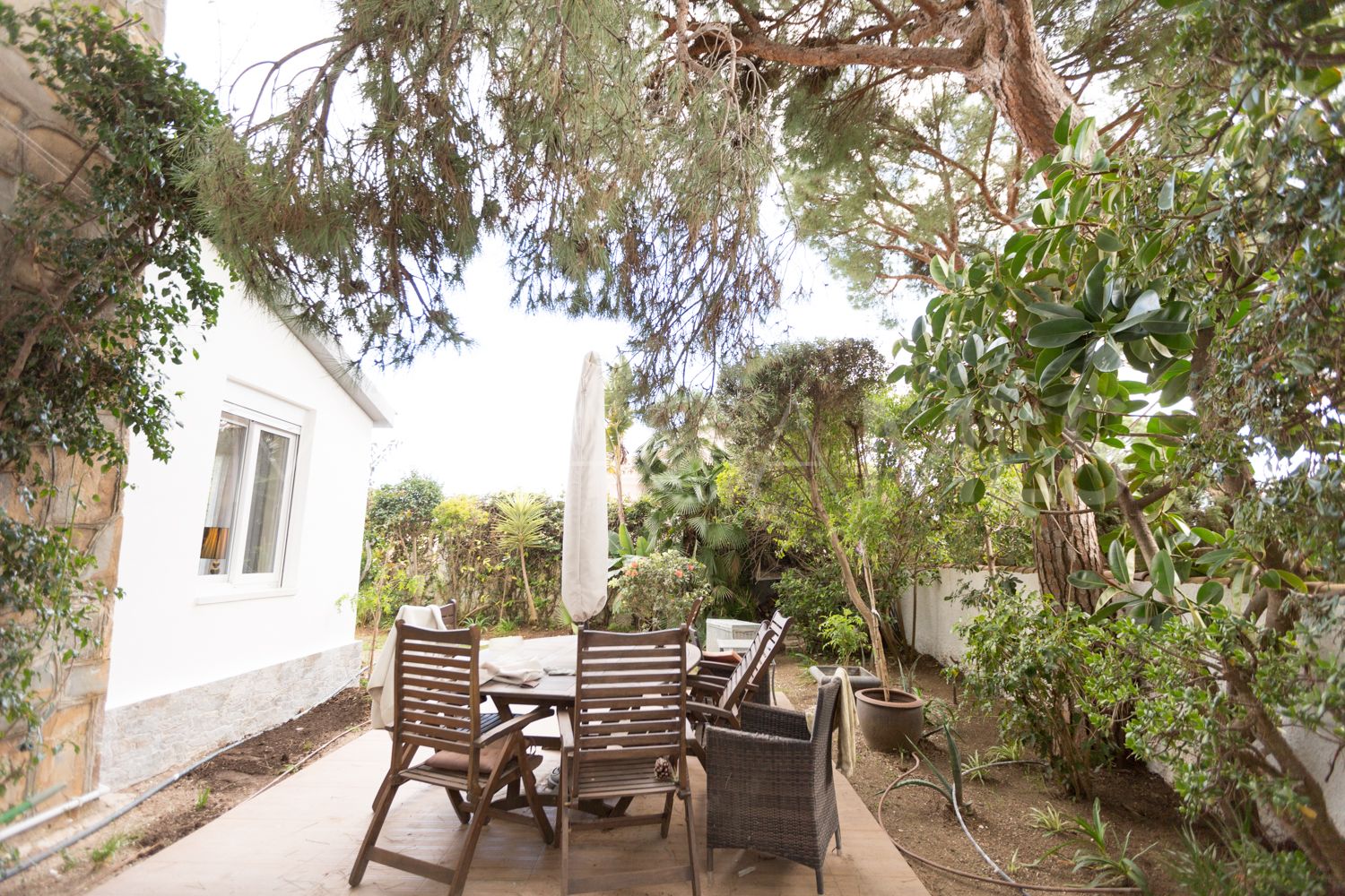 Hus i byn for sale in Las Chapas