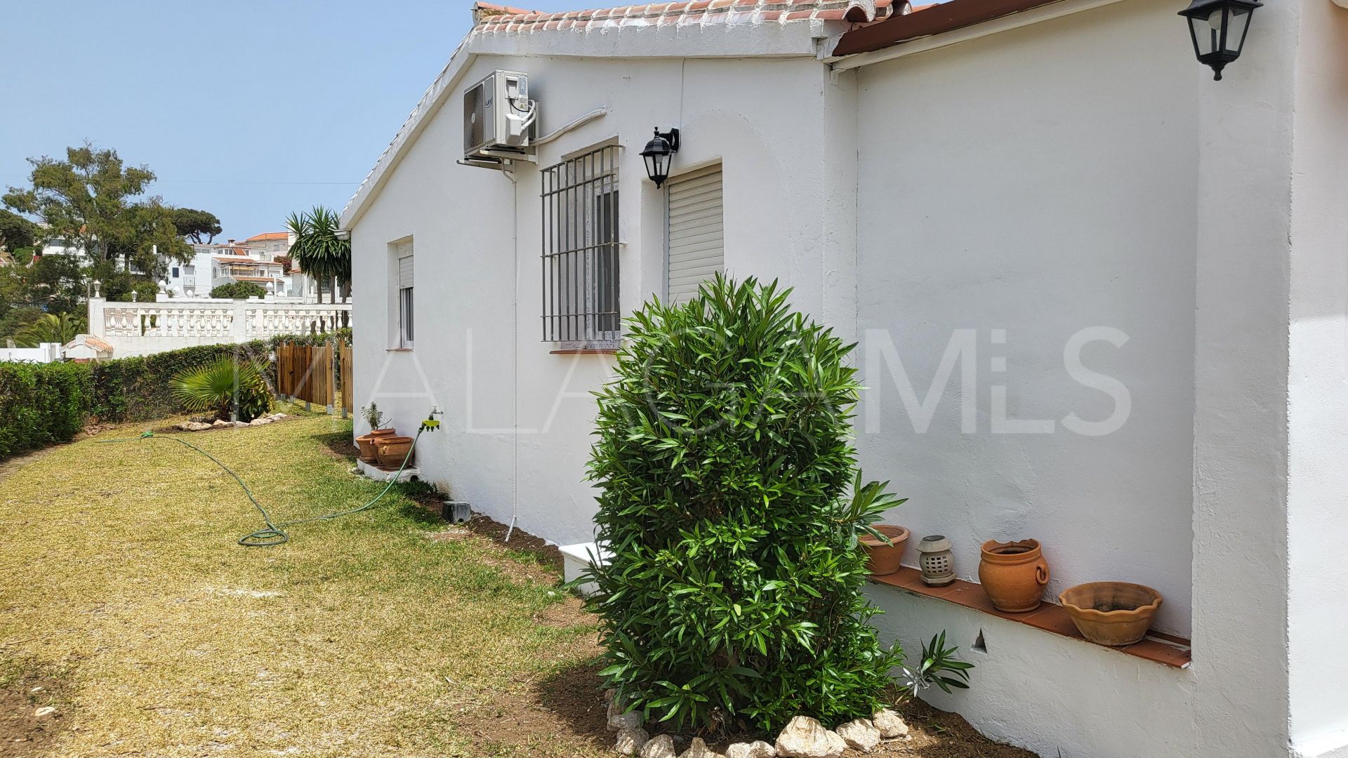 Buy town house in Mijas