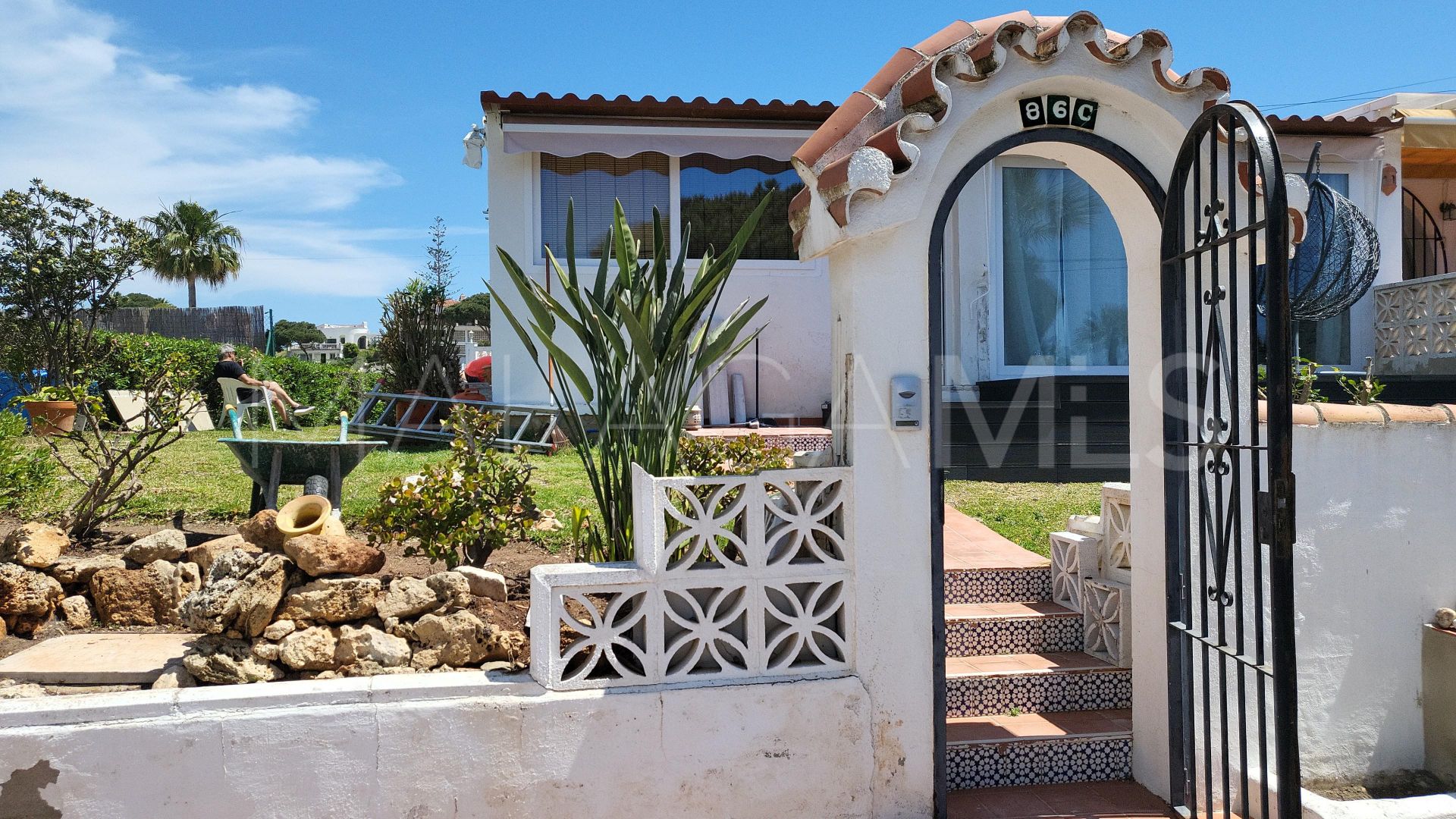 Buy town house in Mijas