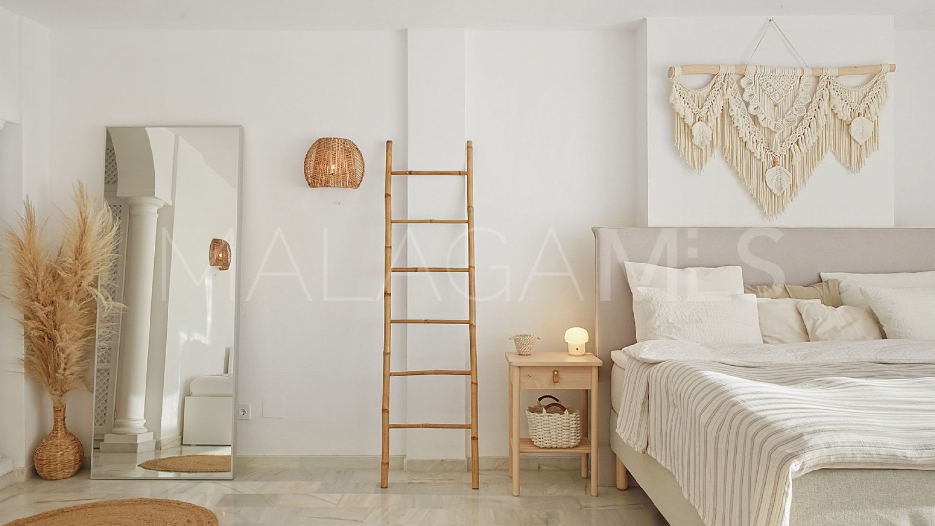 Duplex penthouse for sale in Eden Hill