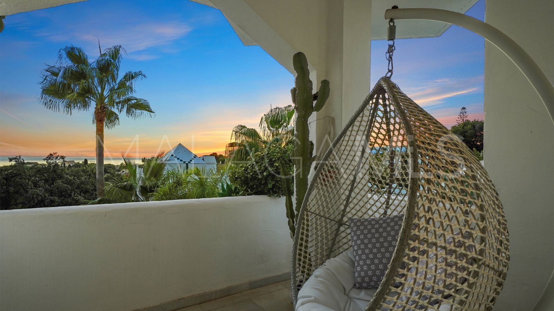 Duplex penthouse for sale in Eden Hill