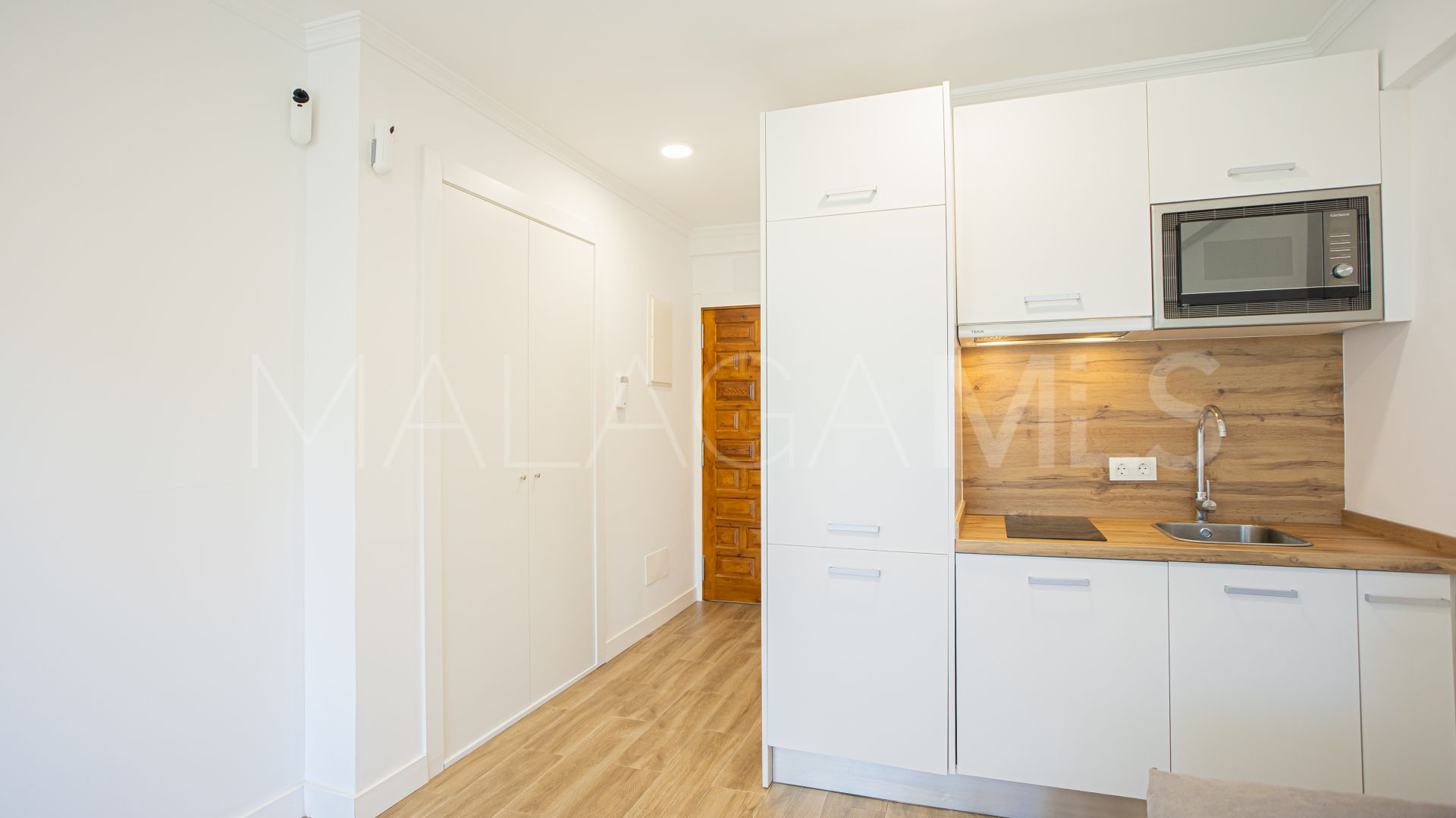 Nueva Andalucia, estudio a la venta with 1 bedroom