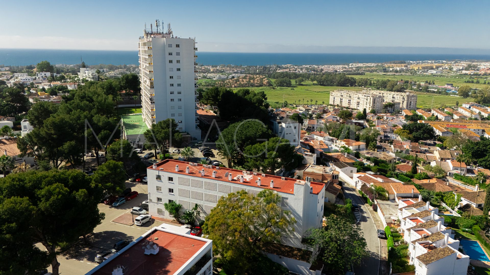 Nueva Andalucia, estudio a la venta with 1 bedroom